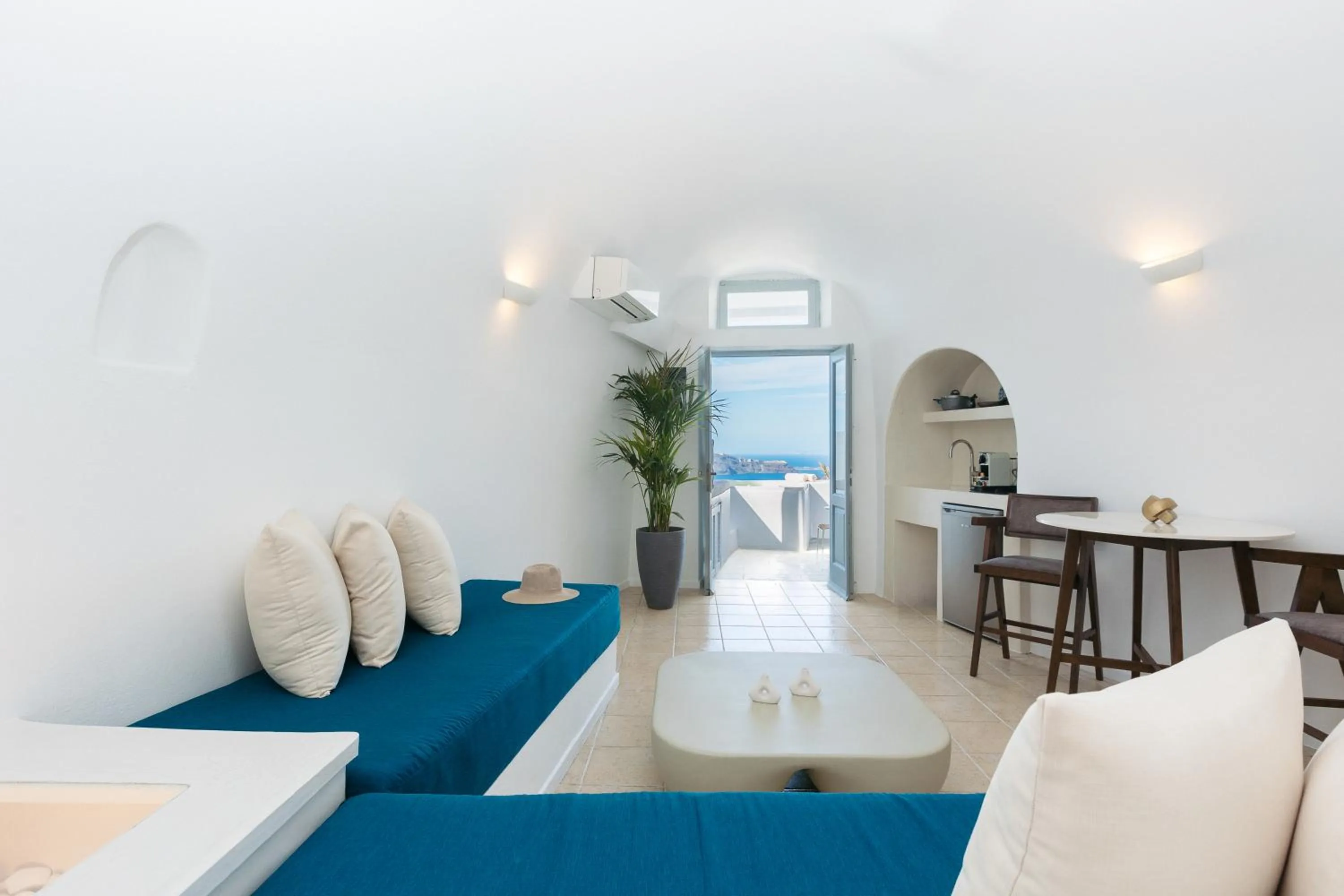 Patio in Nevma Suites