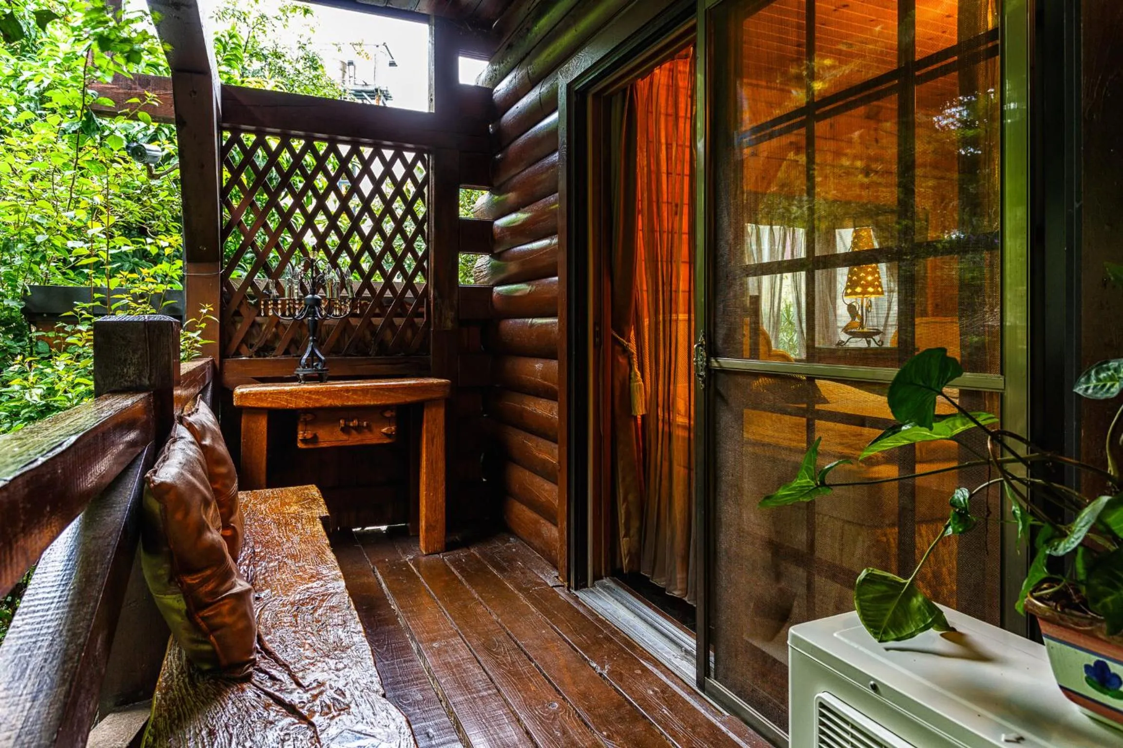 On site in Sun Moon Lake Full House Resort