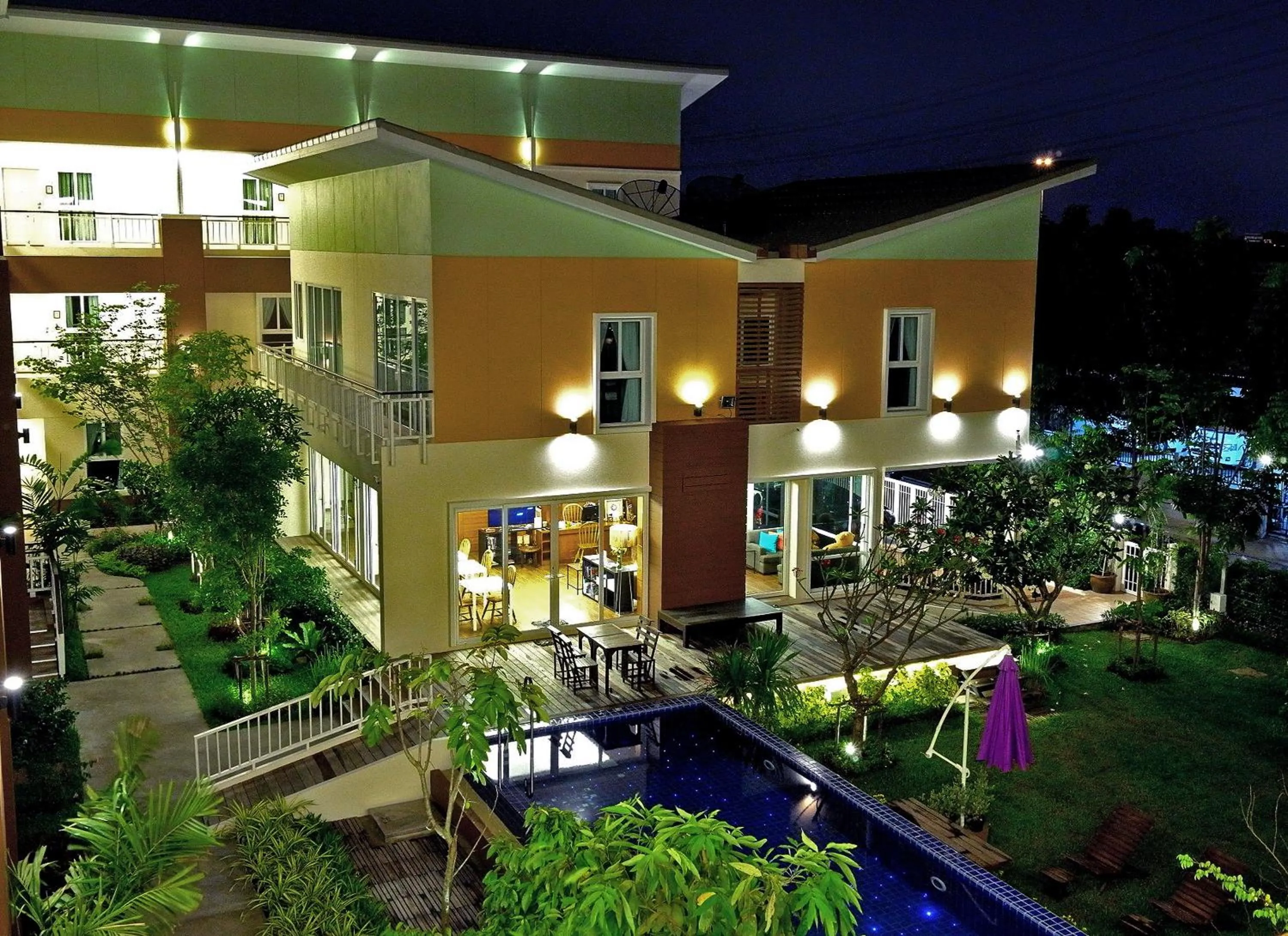 Property building in U Tiny Boutique Hotel Suvarnabhumi Bangkok - SHA Plus