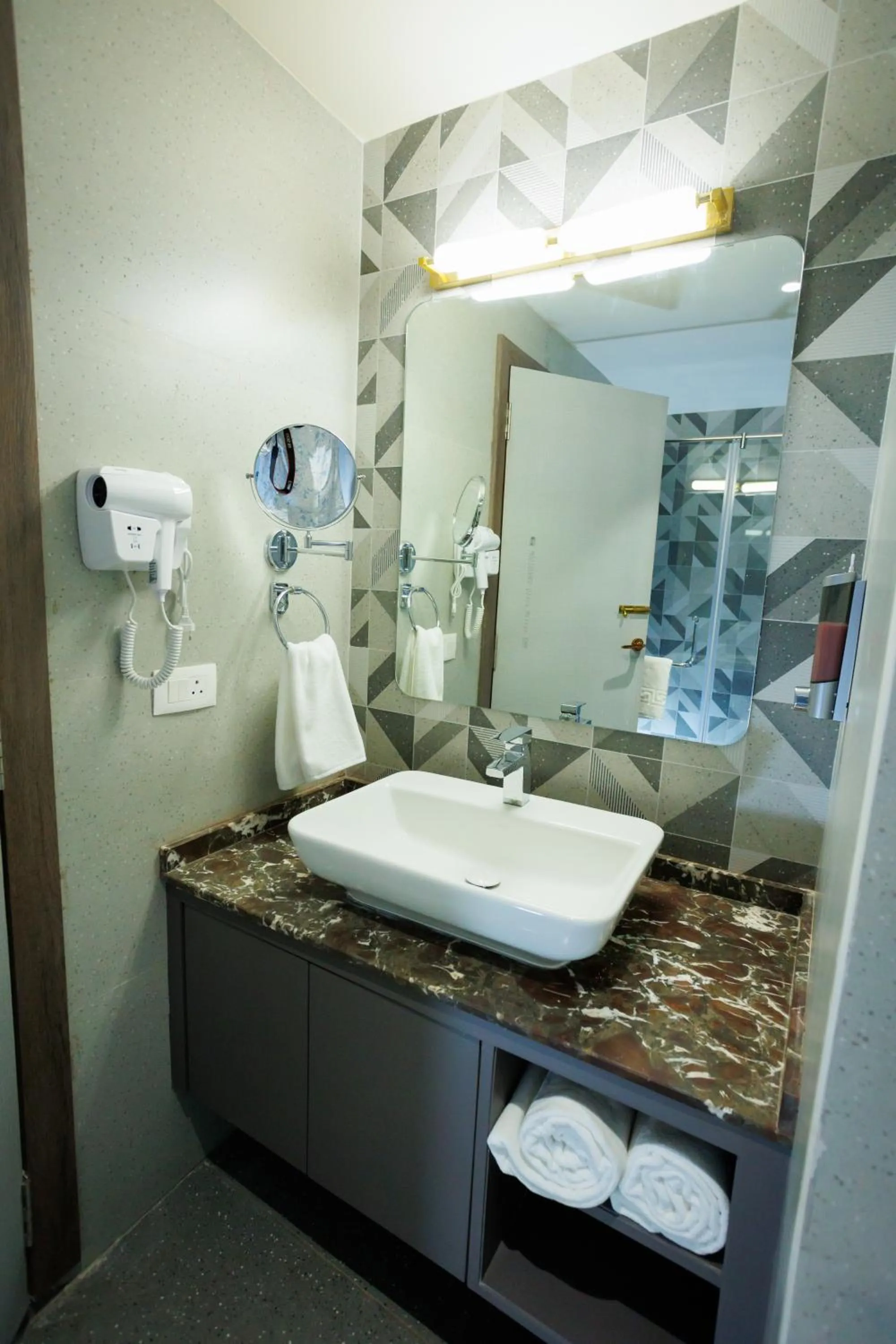 Property building in AJ GRAND ELITE HOTEL