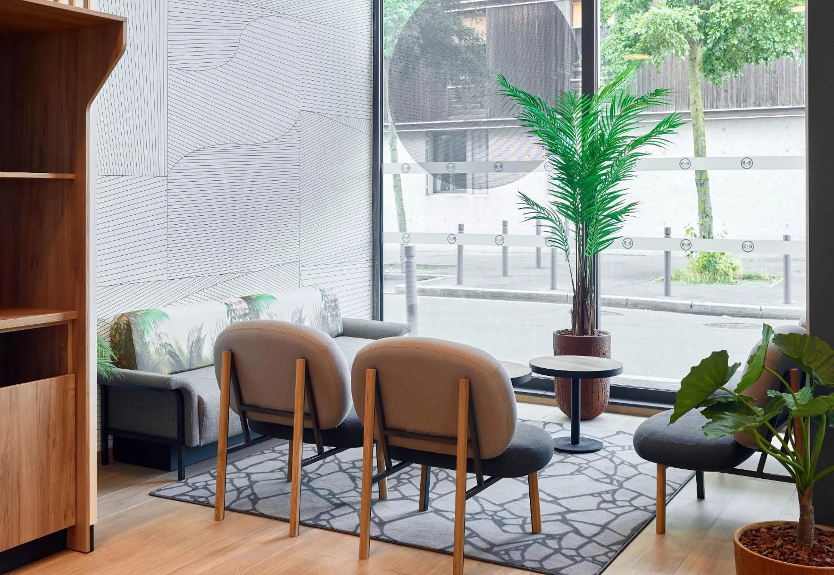 Seating area in B&B HOTEL Paris Clichy-sous-Bois 3 étoiles
