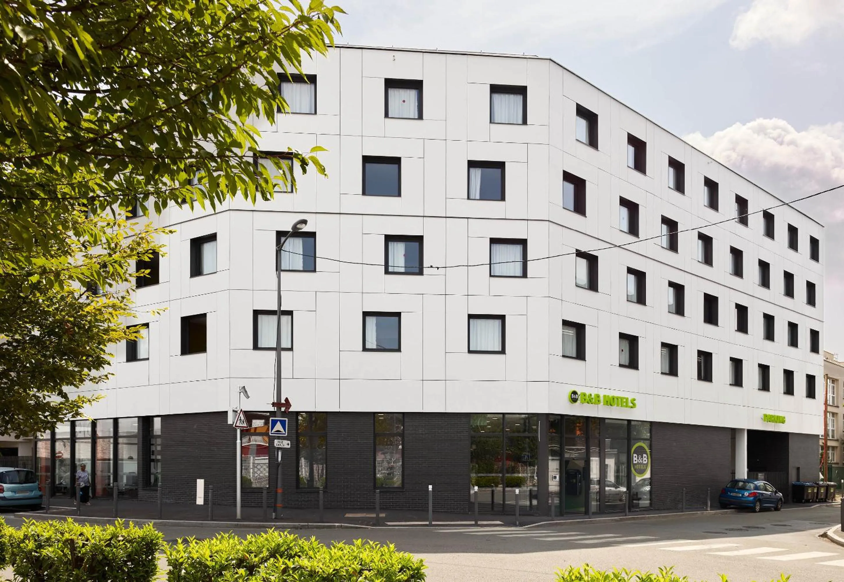 Property building in B&B HOTEL Paris Clichy-sous-Bois 3 étoiles