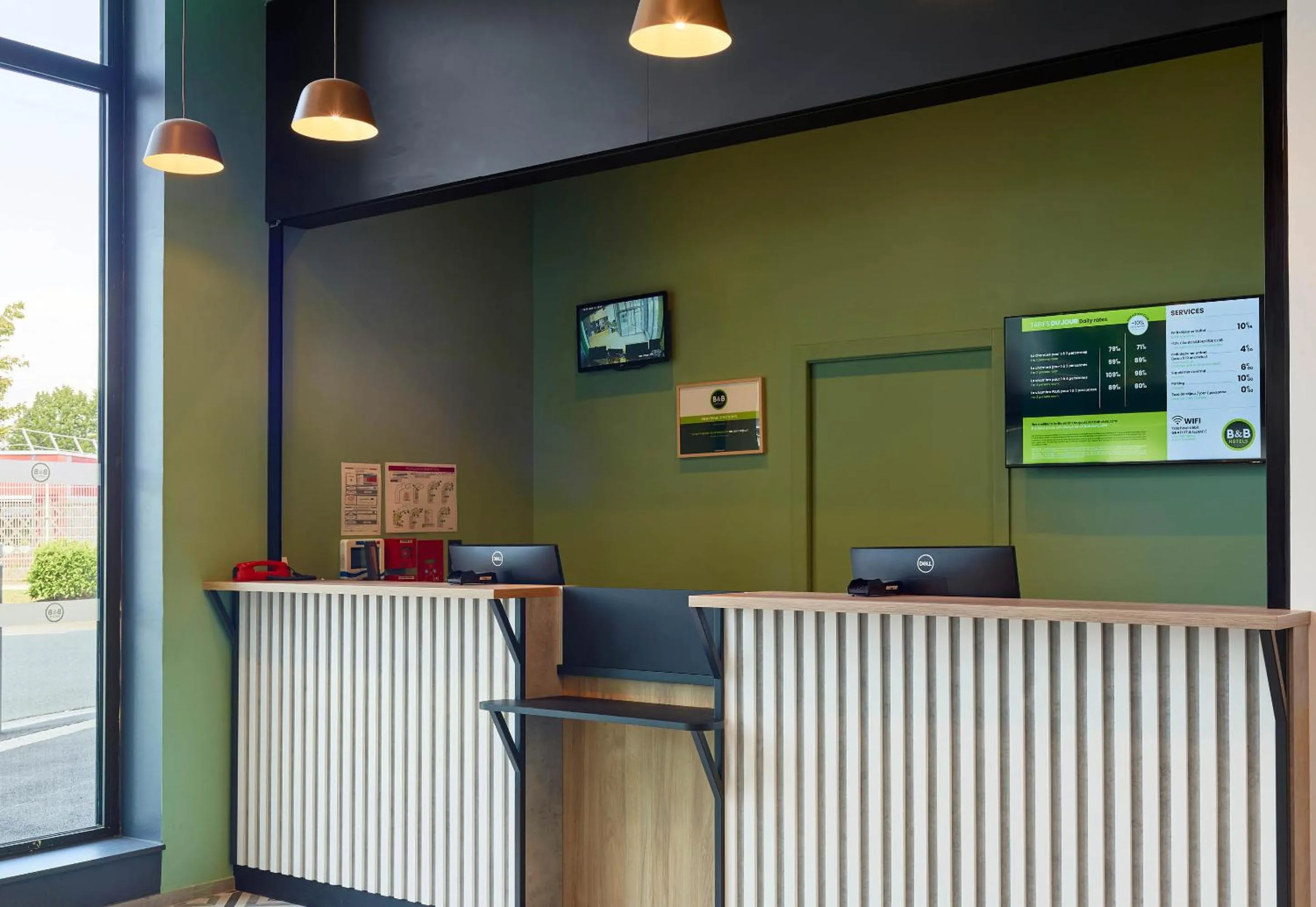 Lobby or reception in B&B HOTEL Paris Clichy-sous-Bois 3 étoiles