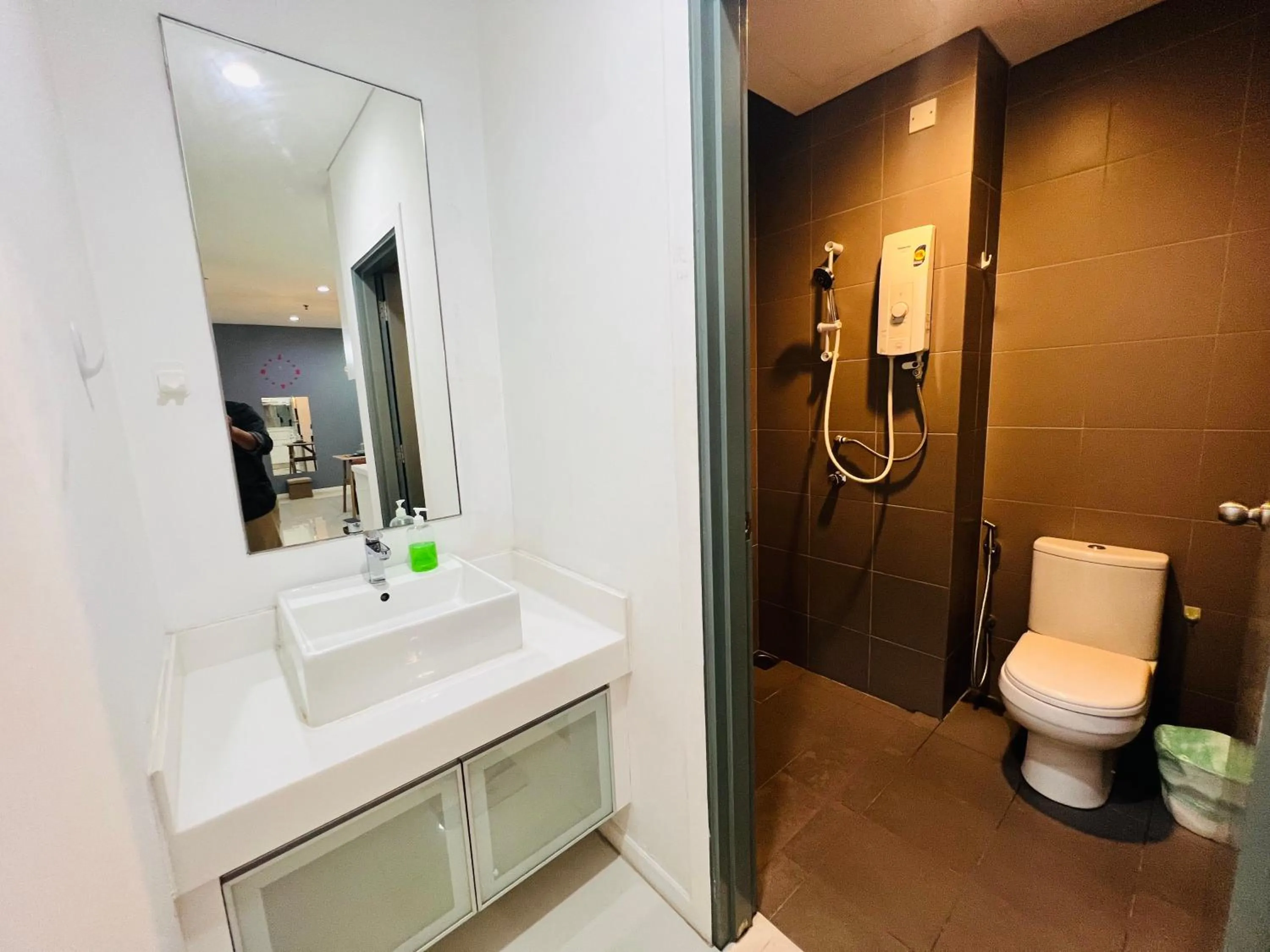 Toilet in Mercu Summer Suites KLCC By Sweet Home