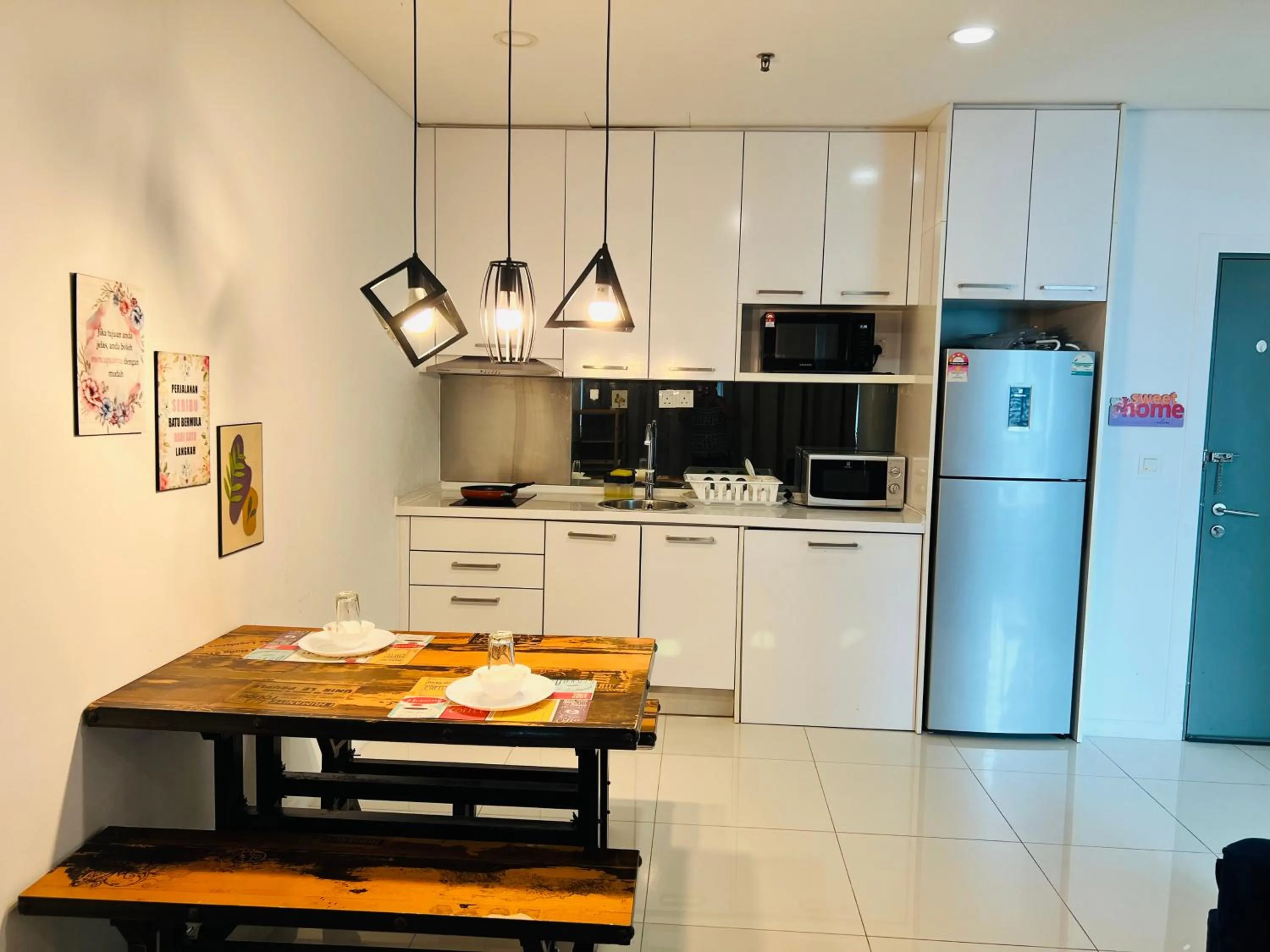 Kitchen or kitchenette in Mercu Summer Suites KLCC By Sweet Home