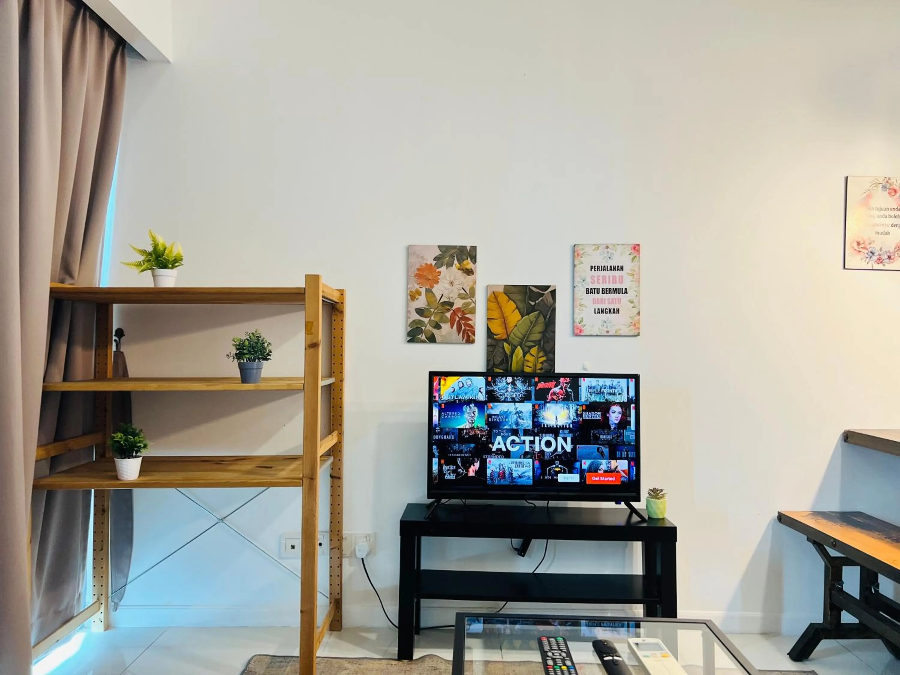 TV and multimedia in Mercu Summer Suites KLCC By Sweet Home