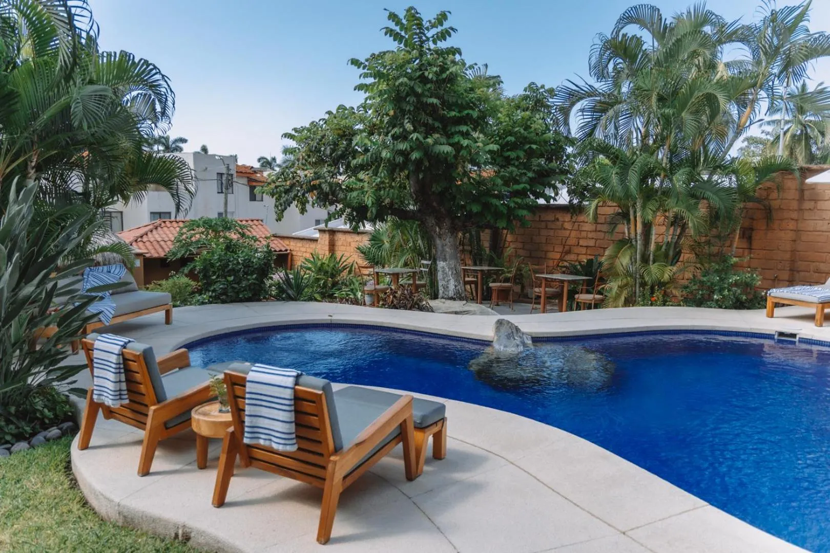Swimming pool in La Villa Luz (sólo adultos)