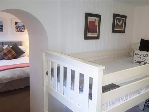 Bedroom, Bed in The Steam Packet Inn