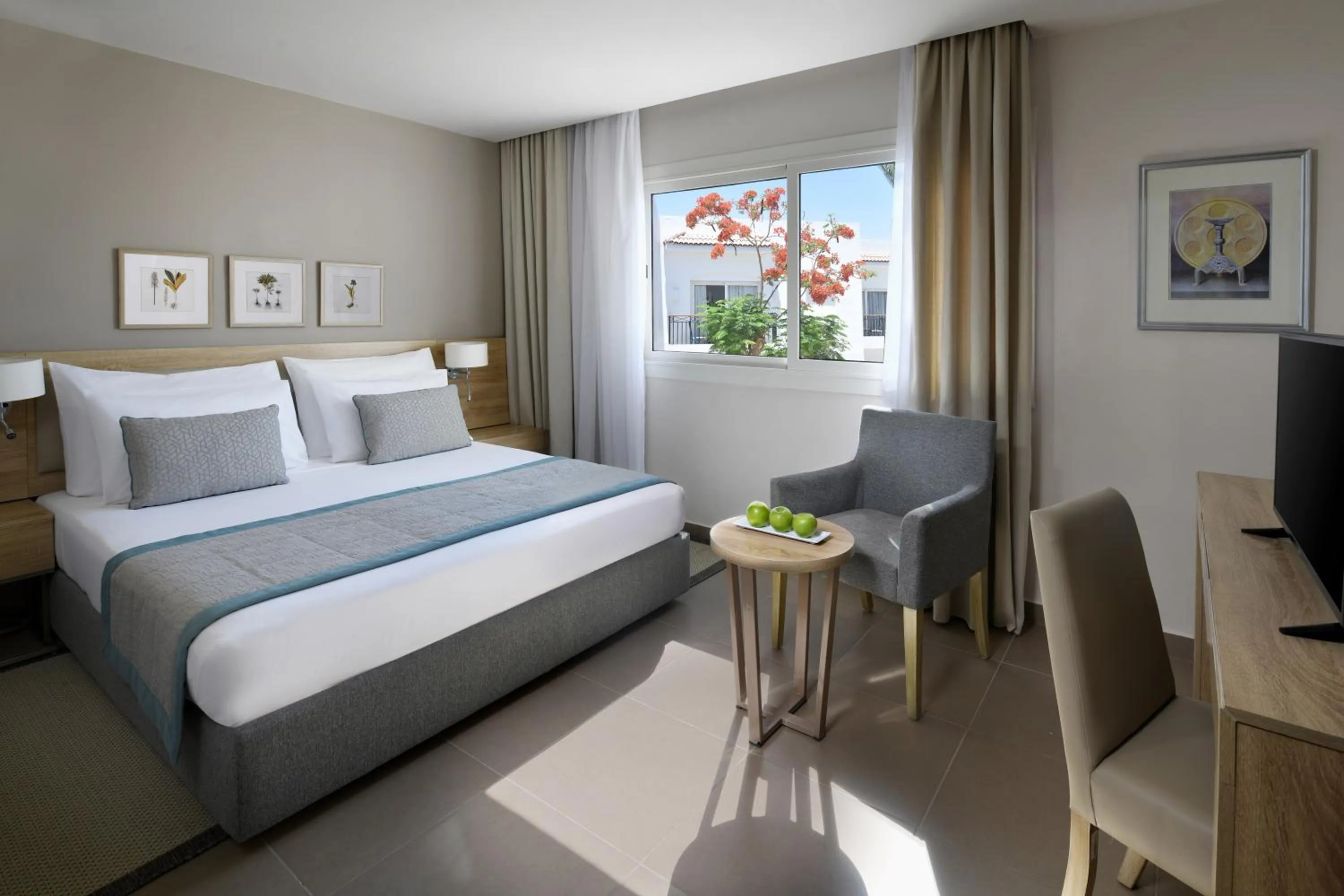 Photo of the whole room, Bed in JAZ Fanara Residence