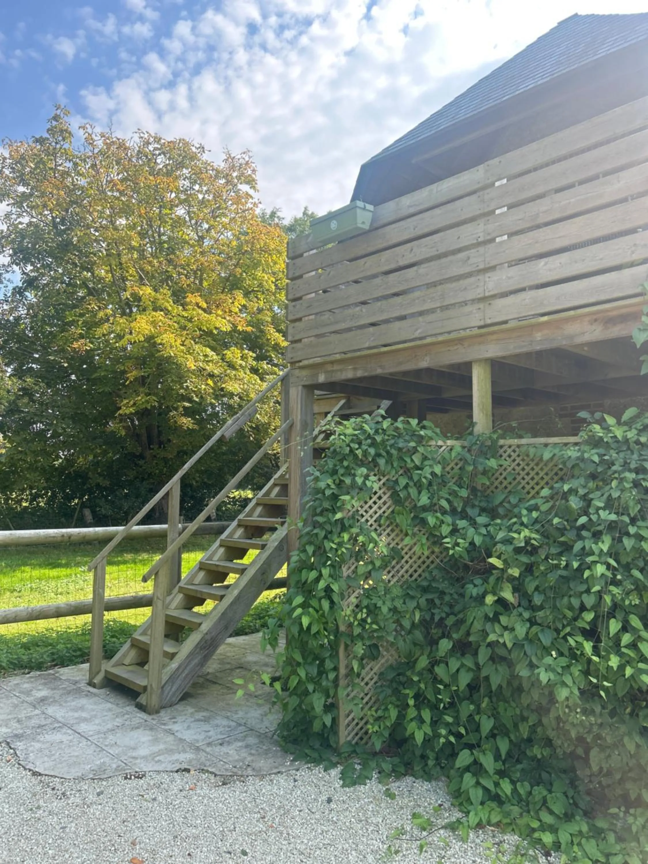 Balcony/Terrace in Aux murmures de la nature B&B