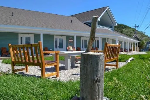 Garden in The Tides Inn