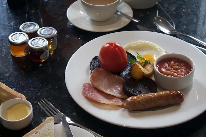 Breakfast in The Oaksmere