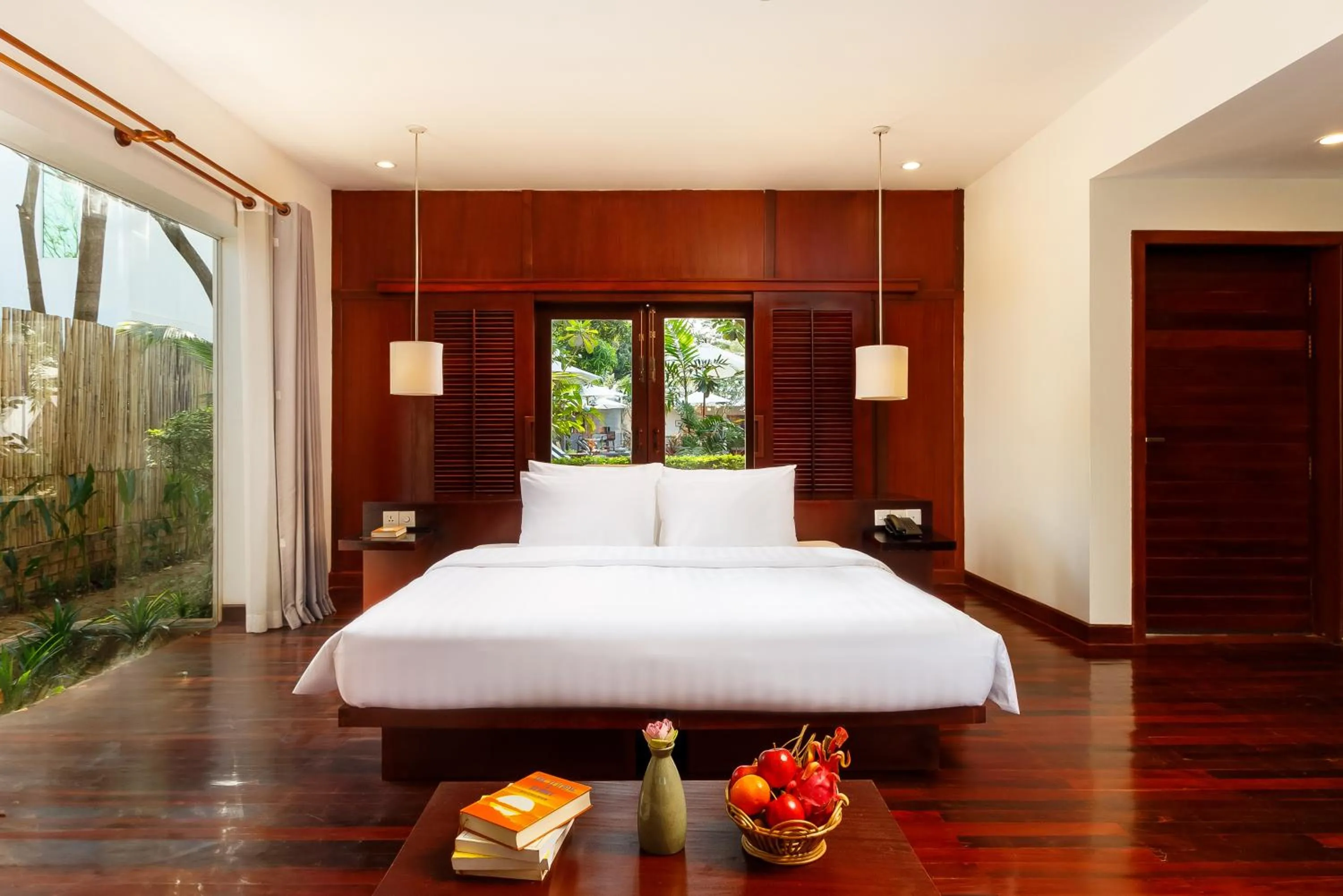 Bed in Le Mayansa Resort