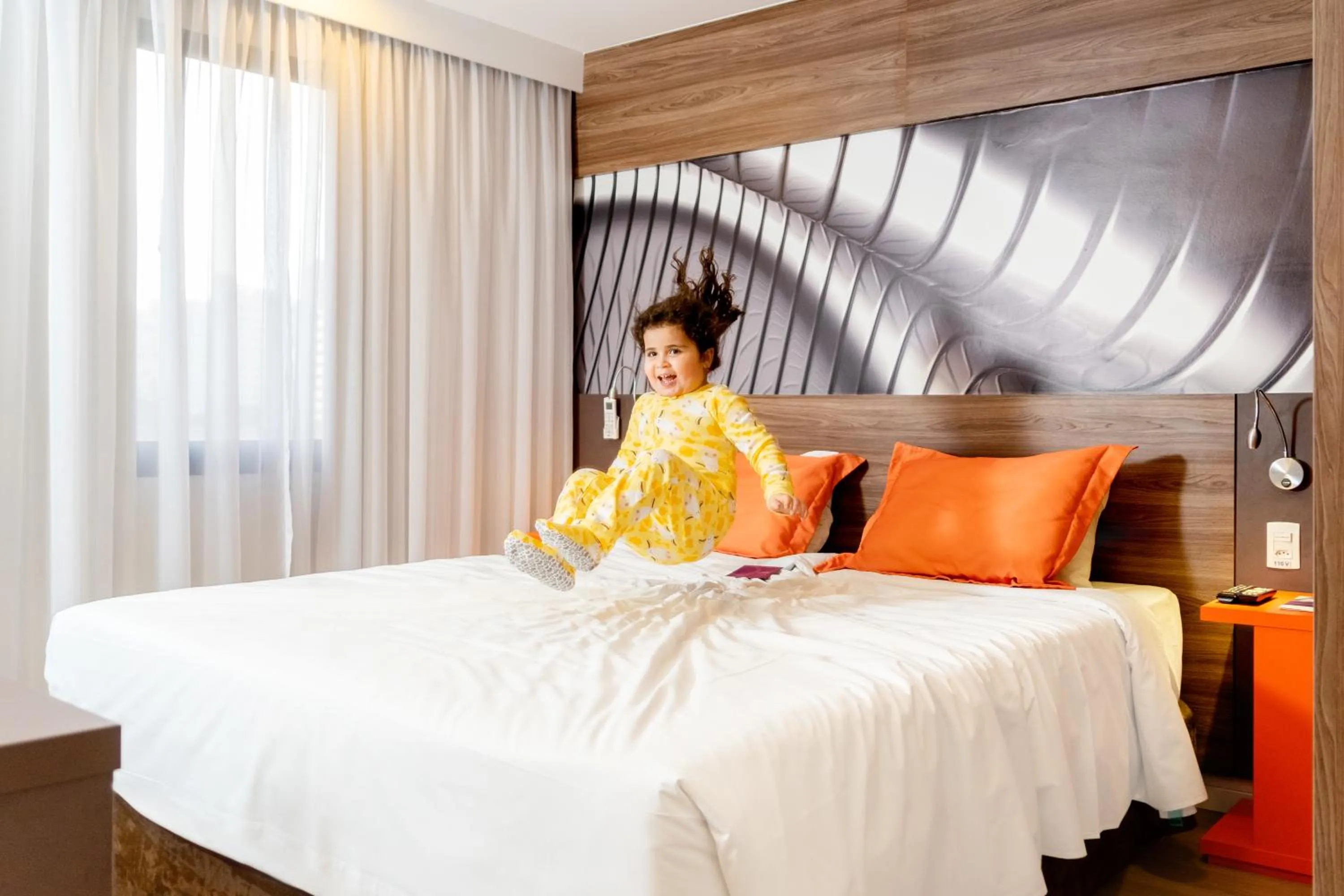 Bed in Mercure Sao Paulo Moema Times Square