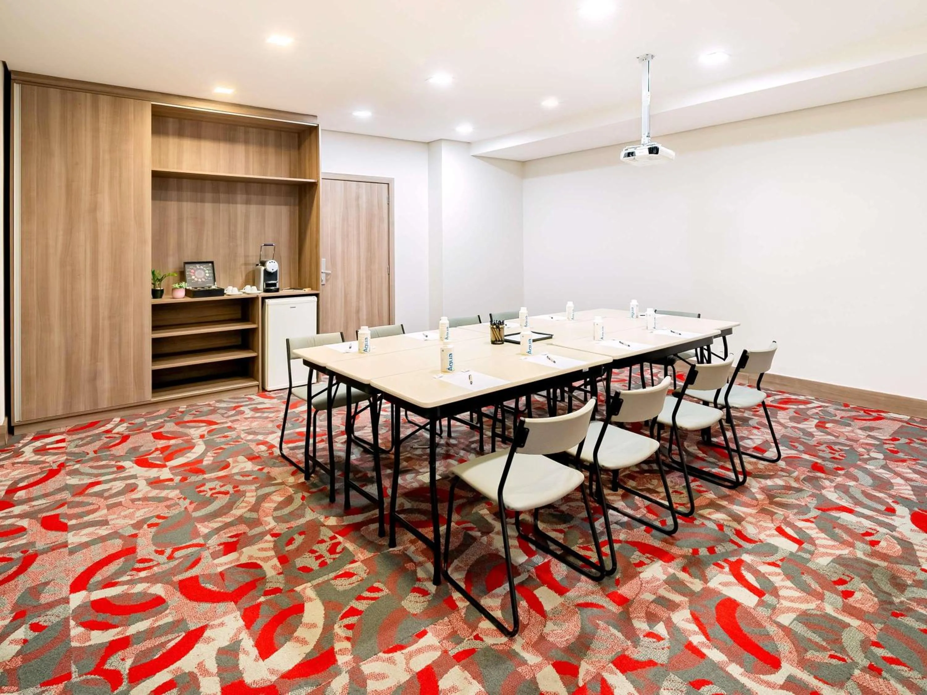 Meeting/conference room in Mercure Sao Paulo Moema Times Square