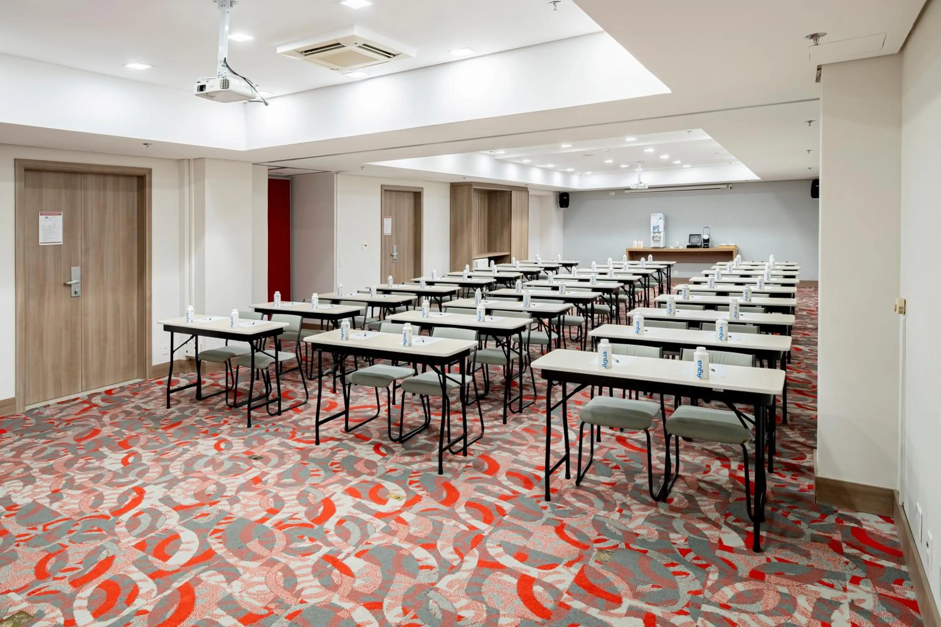 Mercure Sao Paulo Moema Times Square