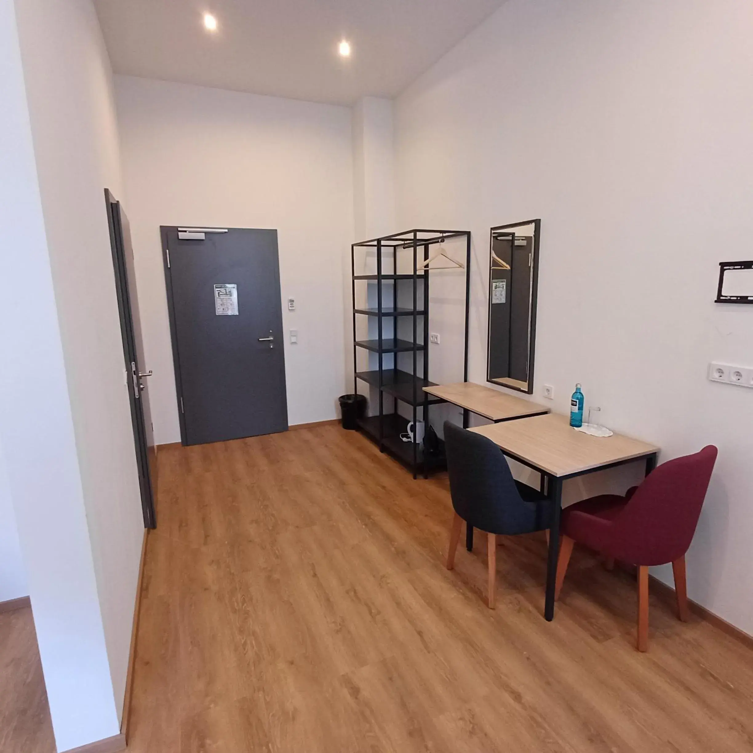 Standard Twin Room in Trip Inn Hotel Düsseldorf Neuss Standard Twin Room in Trip Inn Hotel Düsseldorf Neuss