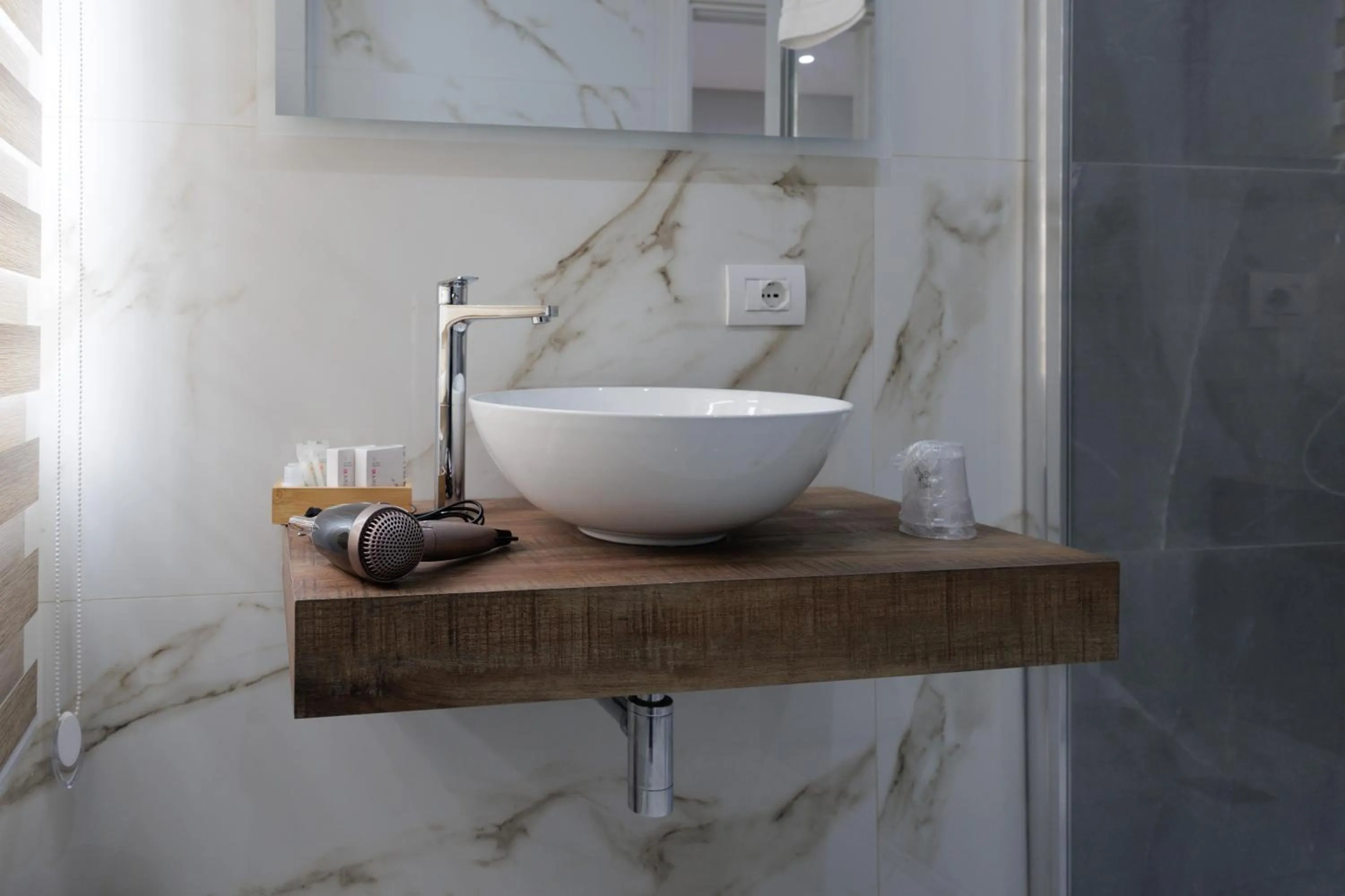 Bathroom in REDDIMUS Guest House