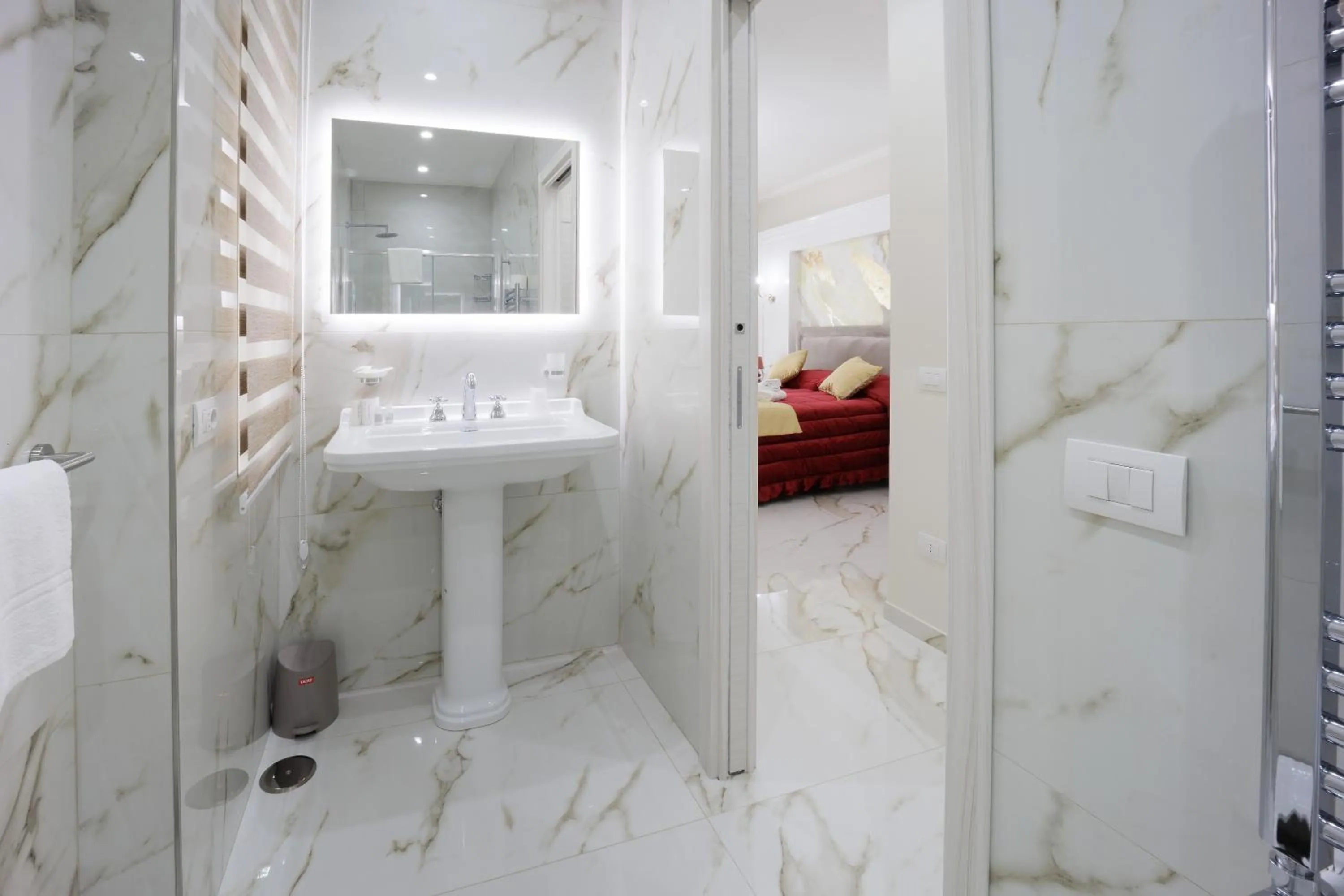 Bathroom in REDDIMUS Guest House