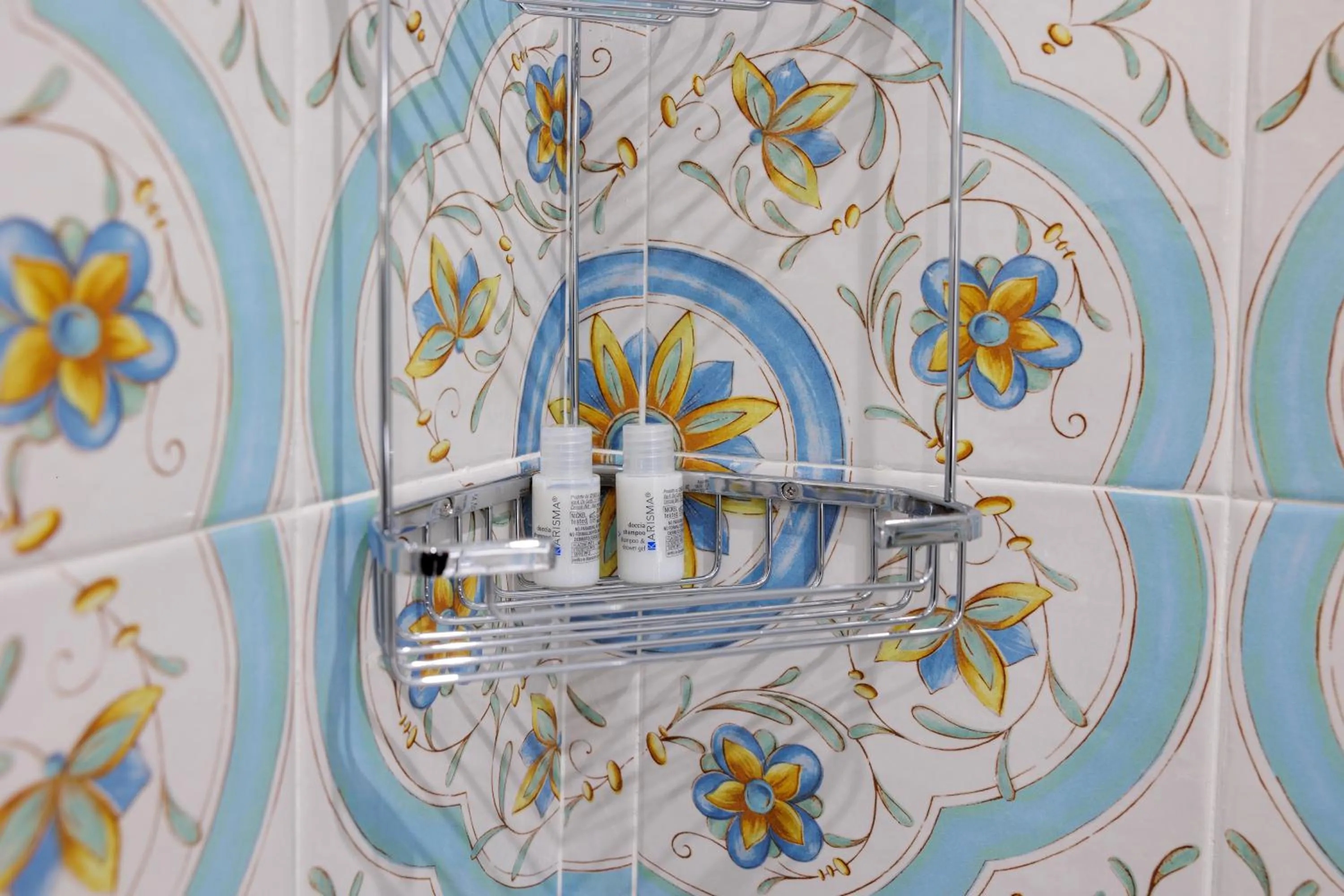 Bathroom in REDDIMUS Guest House