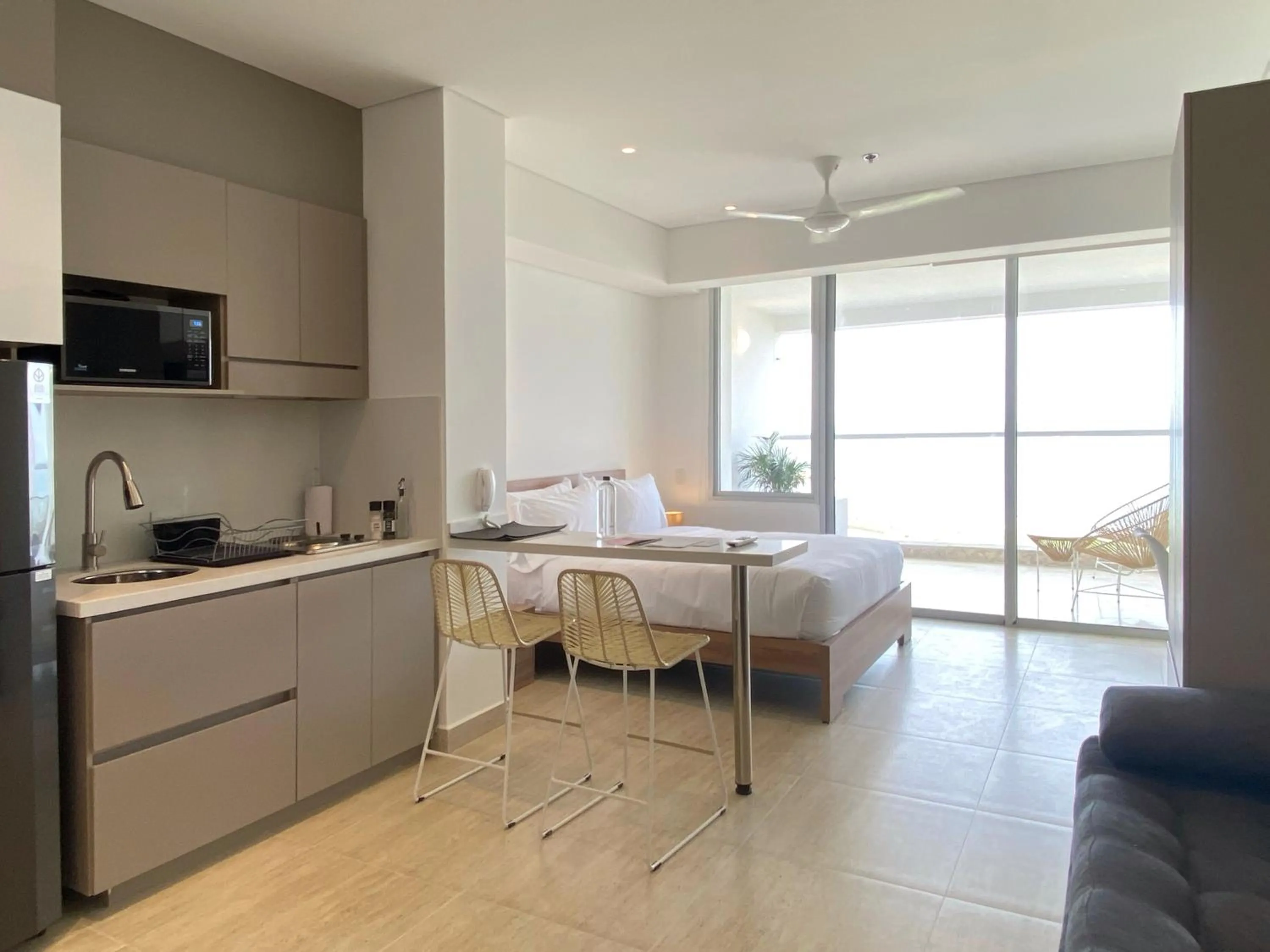 Kitchen or kitchenette, Bed in Wynwood Cartagena Beach