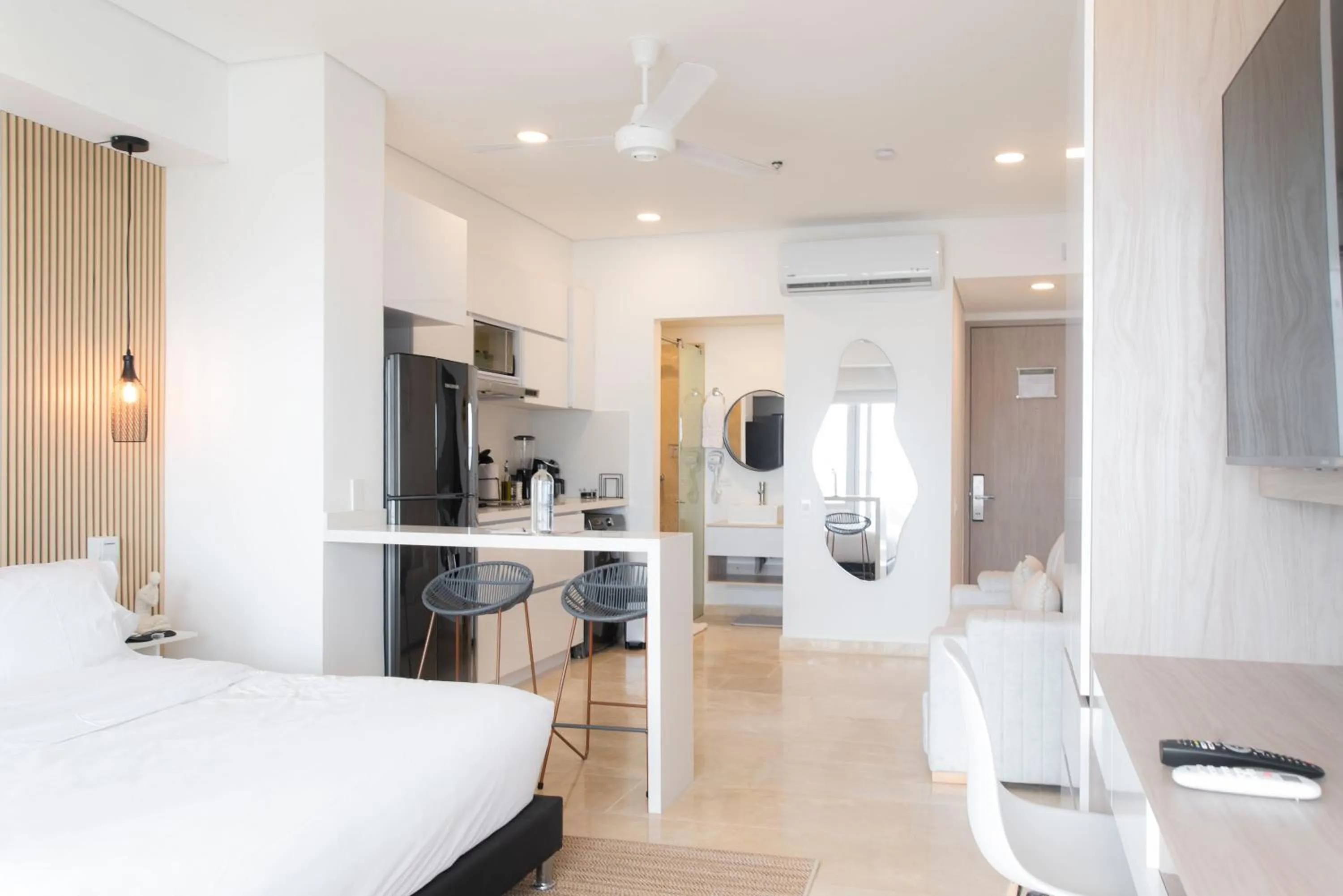 Bedroom, Bed in Wynwood Cartagena Beach