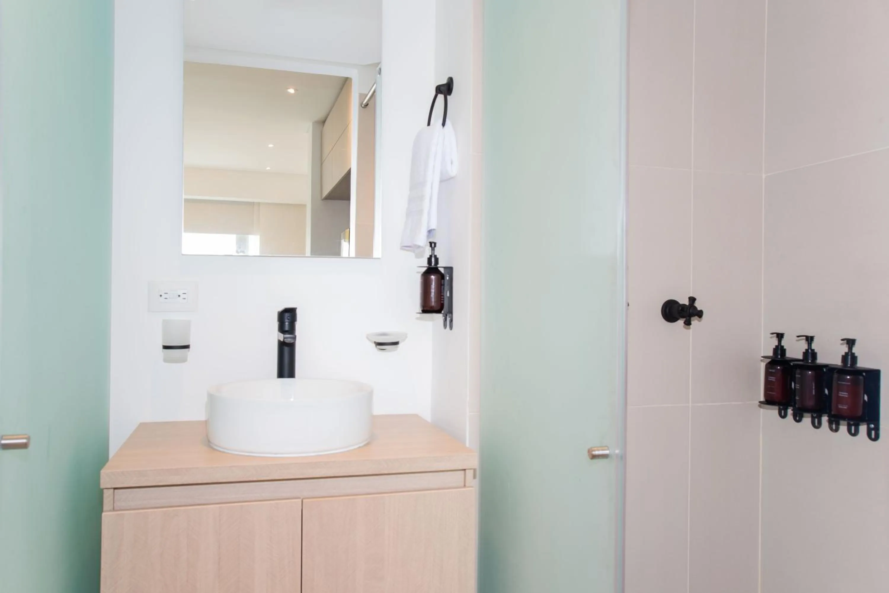 Bathroom in Wynwood Cartagena Beach