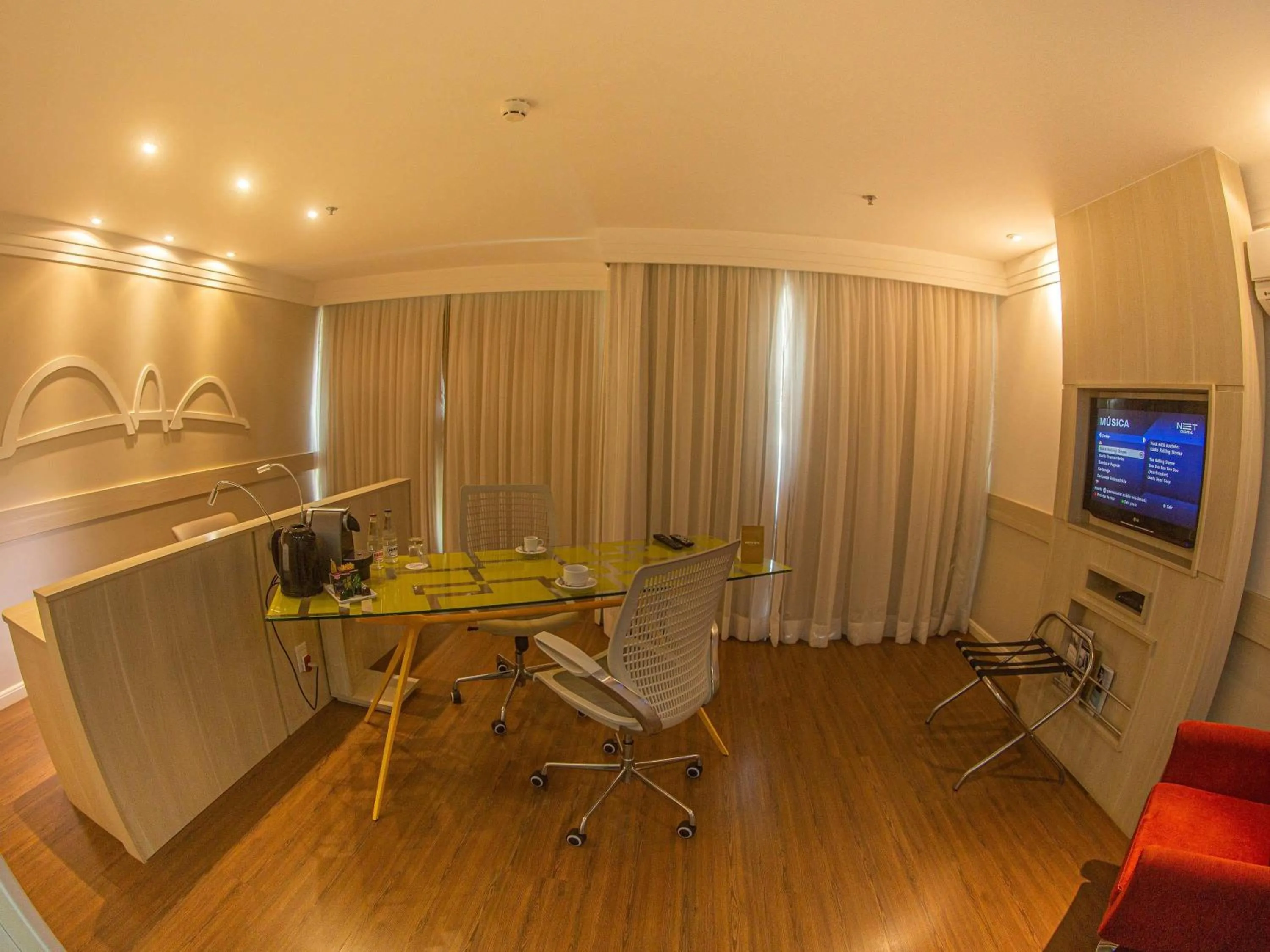 Bedroom in Mercure Brasilia Lider