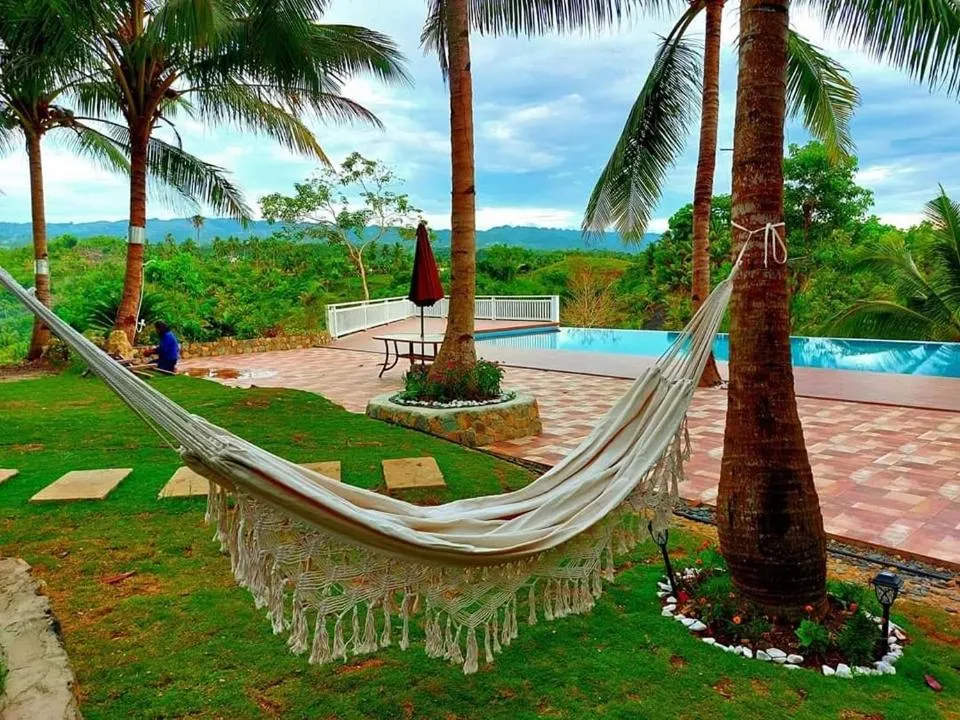 Day in Fazenda De Faburada Eco-Mountain Resort by Hiverooms