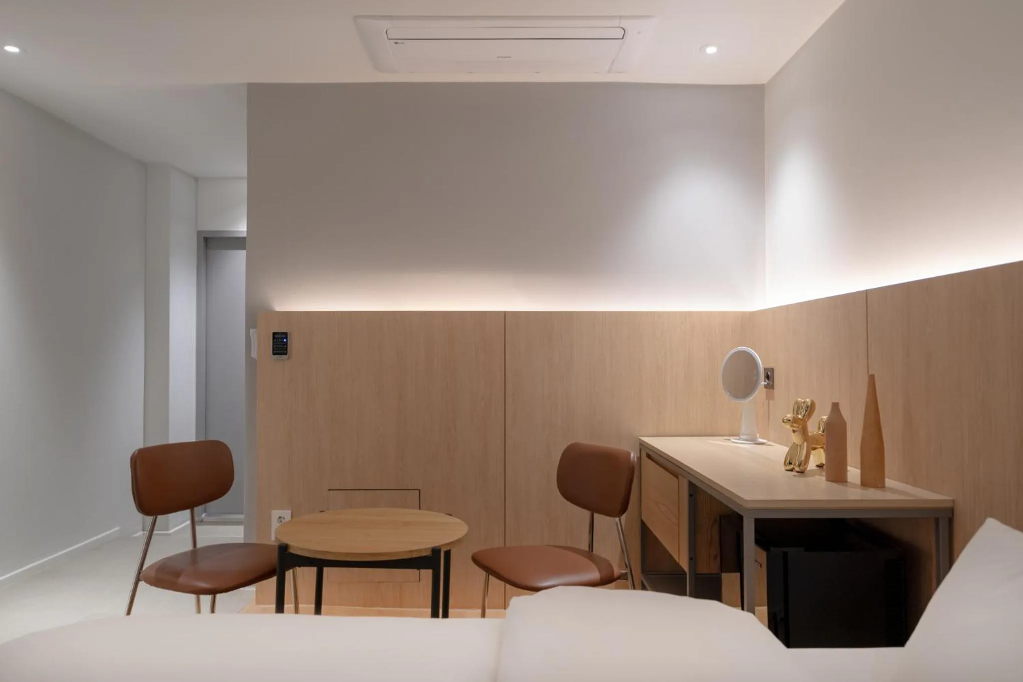 Bed in Siheung Brown Dot Jeongwang