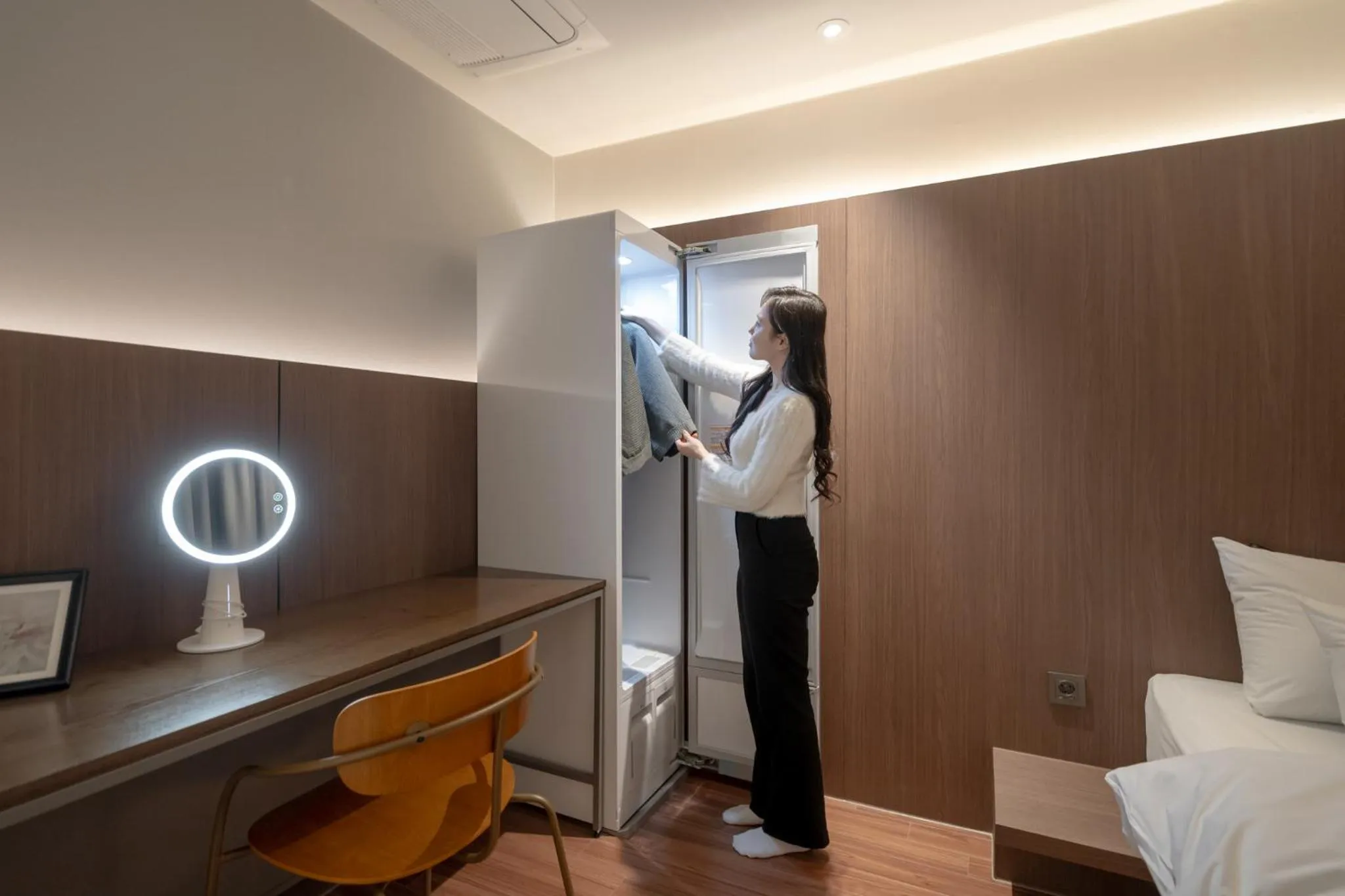 People, Bed in Siheung Brown Dot Jeongwang