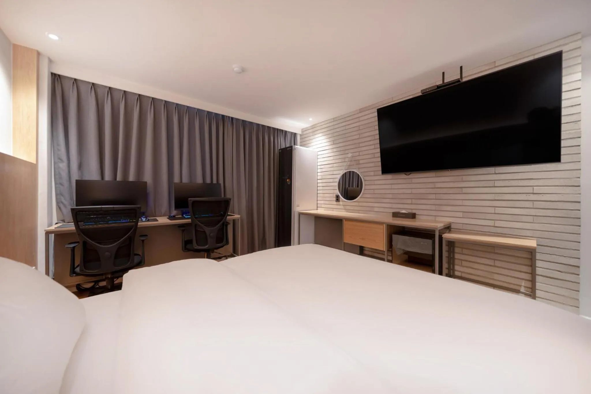 Bed in Siheung Brown Dot Jeongwang