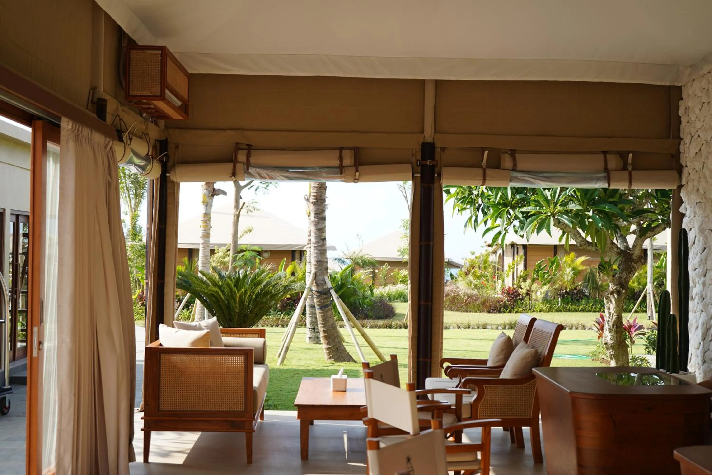 Lobby or reception in Glamp Nusa