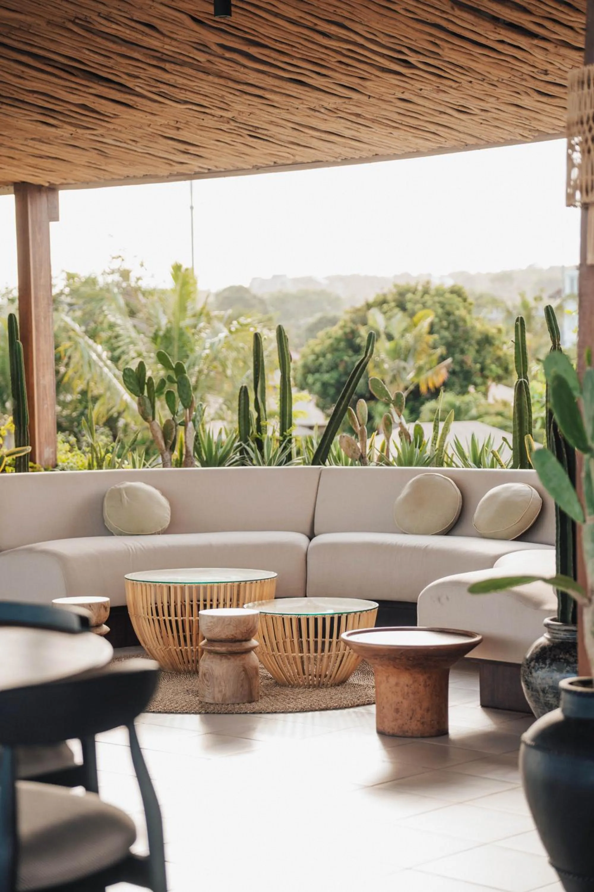 Restaurant/places to eat in Glamp Nusa