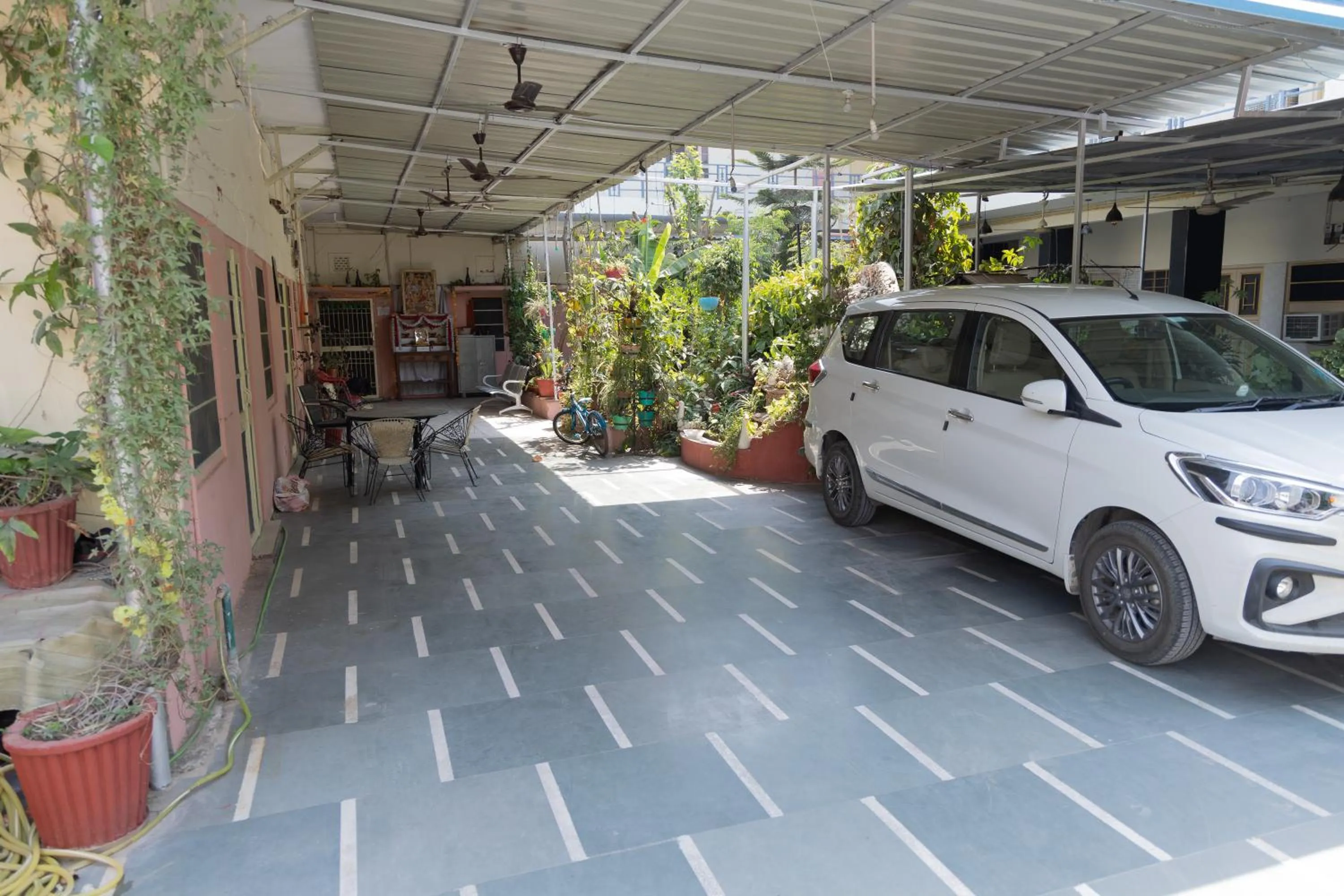 Day in Homestay Urmil Basant