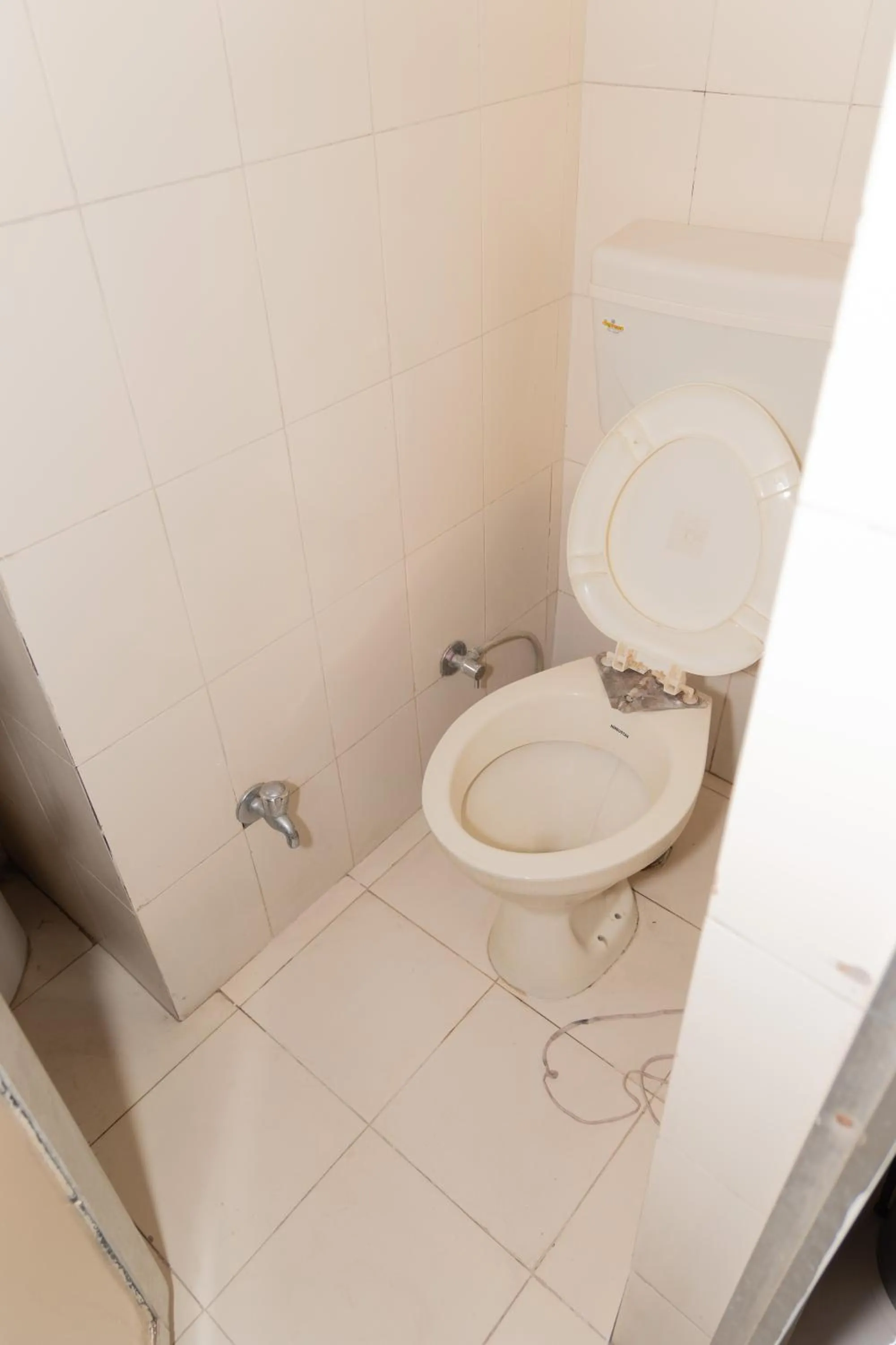 Bathroom in Homestay Urmil Basant