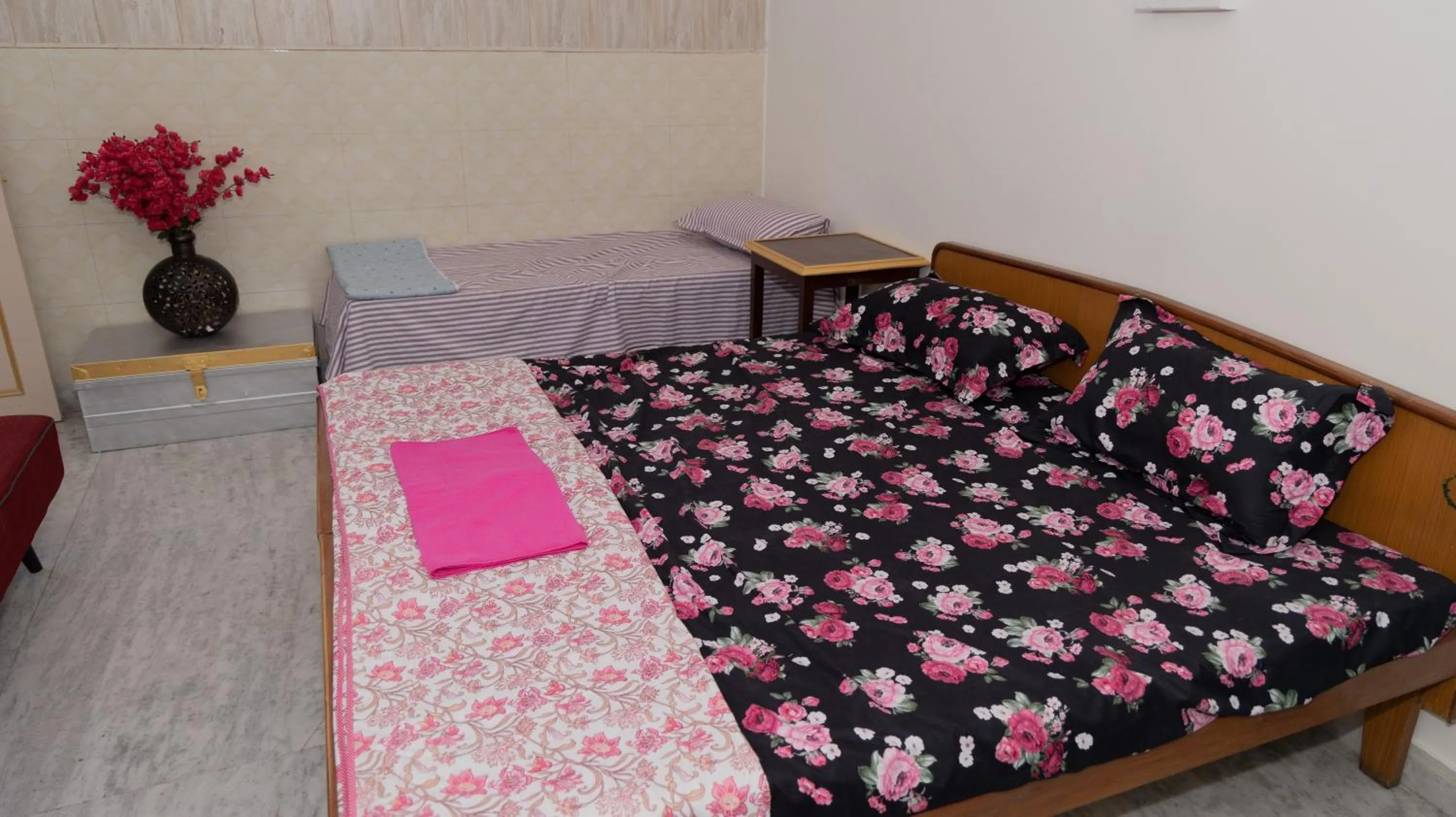 Bed in Homestay Urmil Basant
