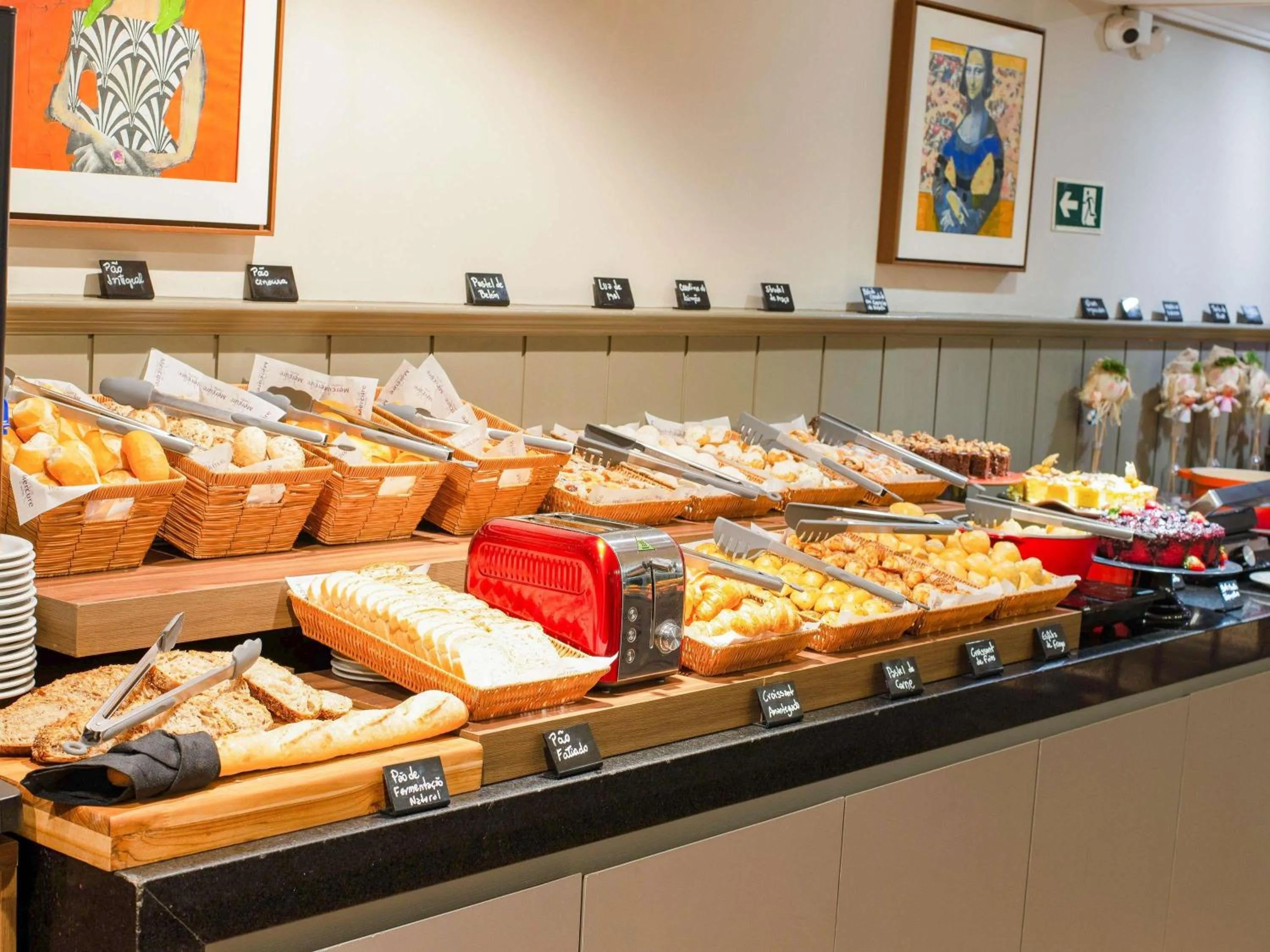 Breakfast in Mercure Curitiba Batel