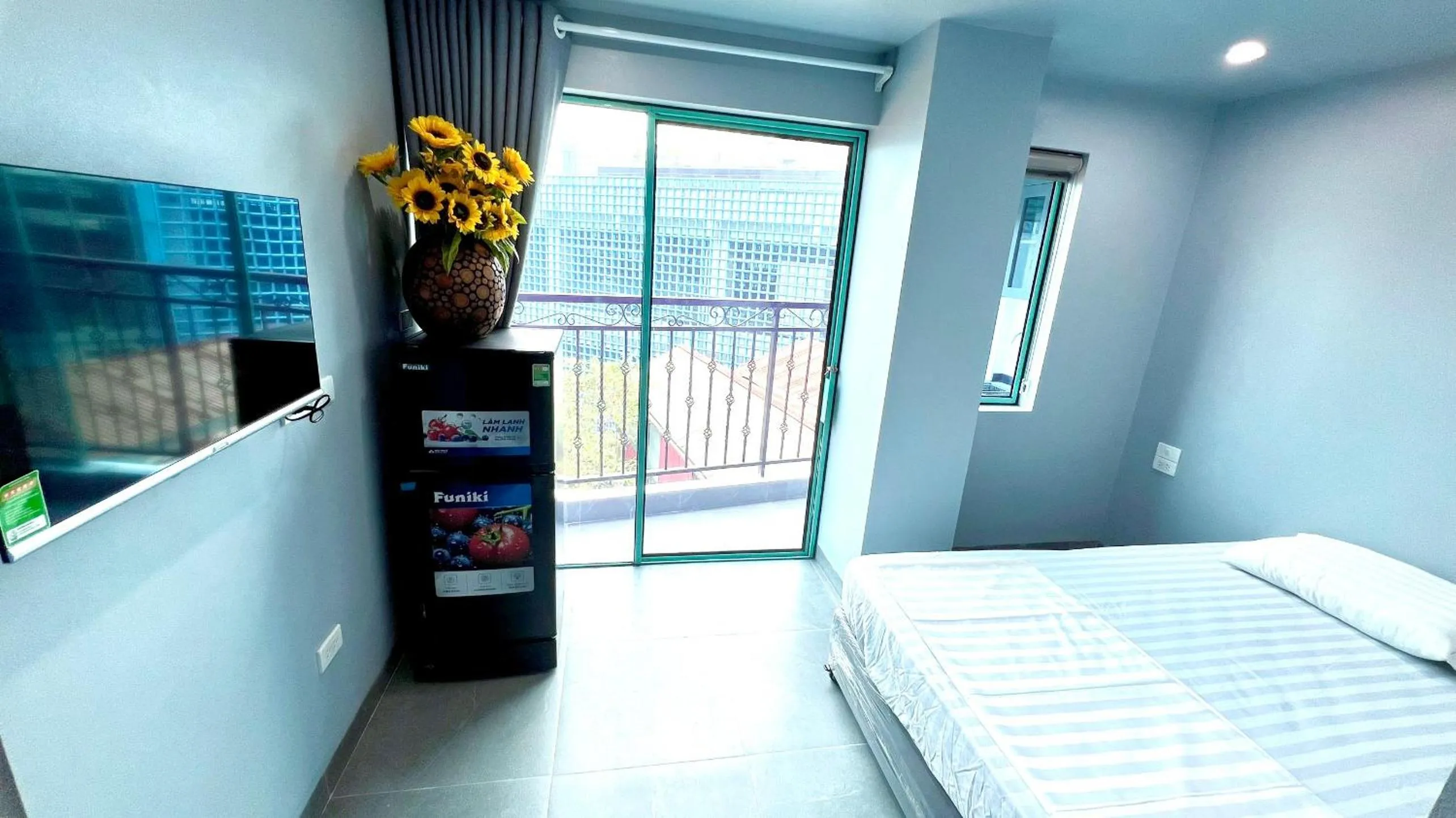 Photo of the whole room, Bed in Era Apartment Cat Linh