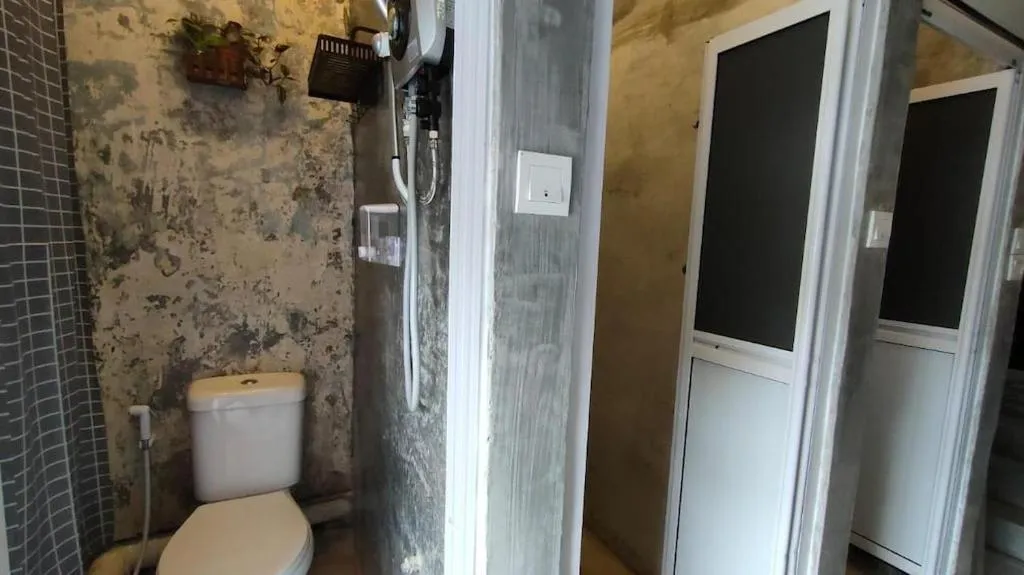 Vspace Plt Guesthouse & Cafe