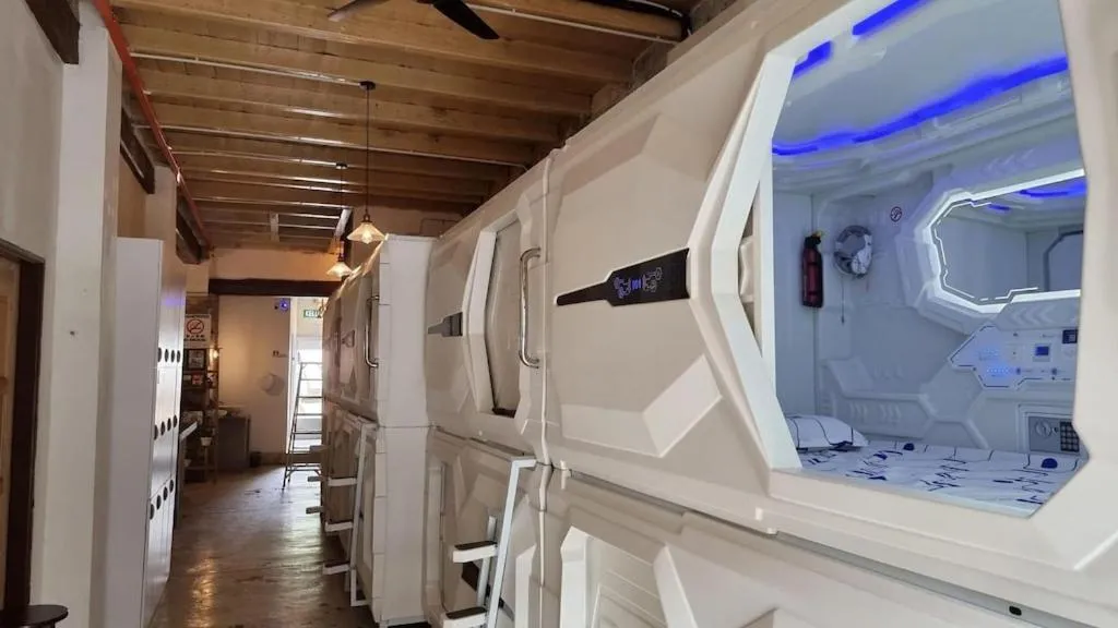 Property building in Vspace Plt Guesthouse & Cafe