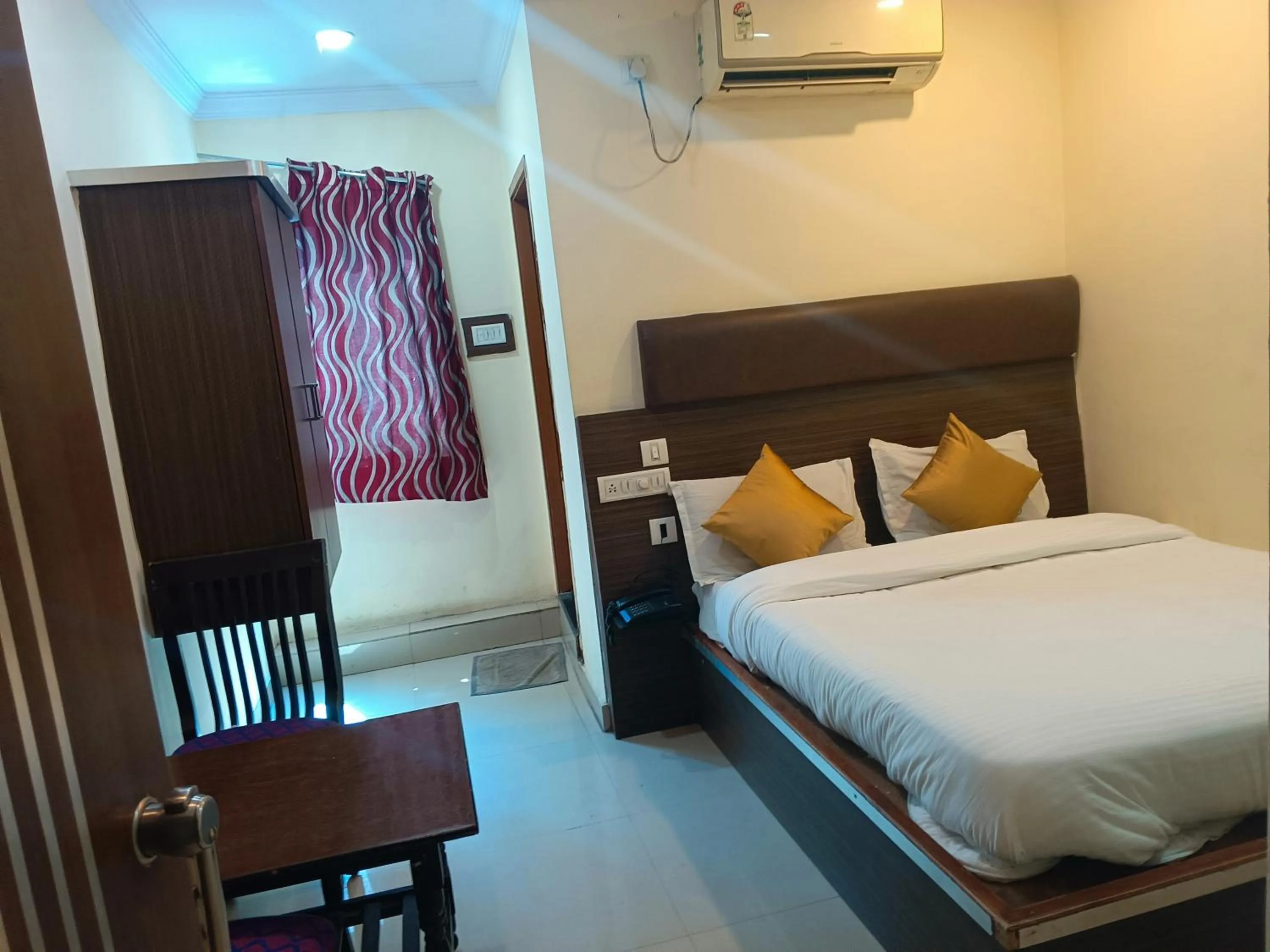 Bed in Hotel golden meridian