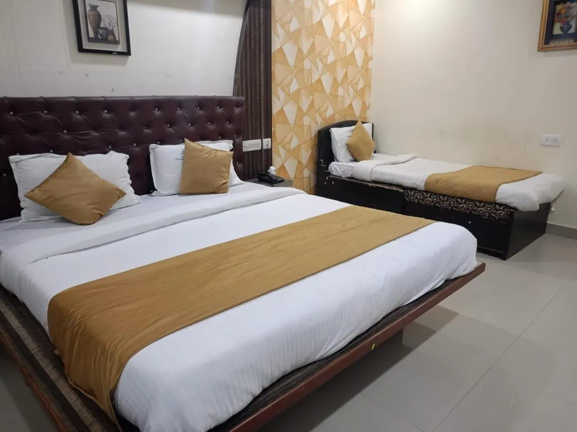 Bed in Hotel golden meridian