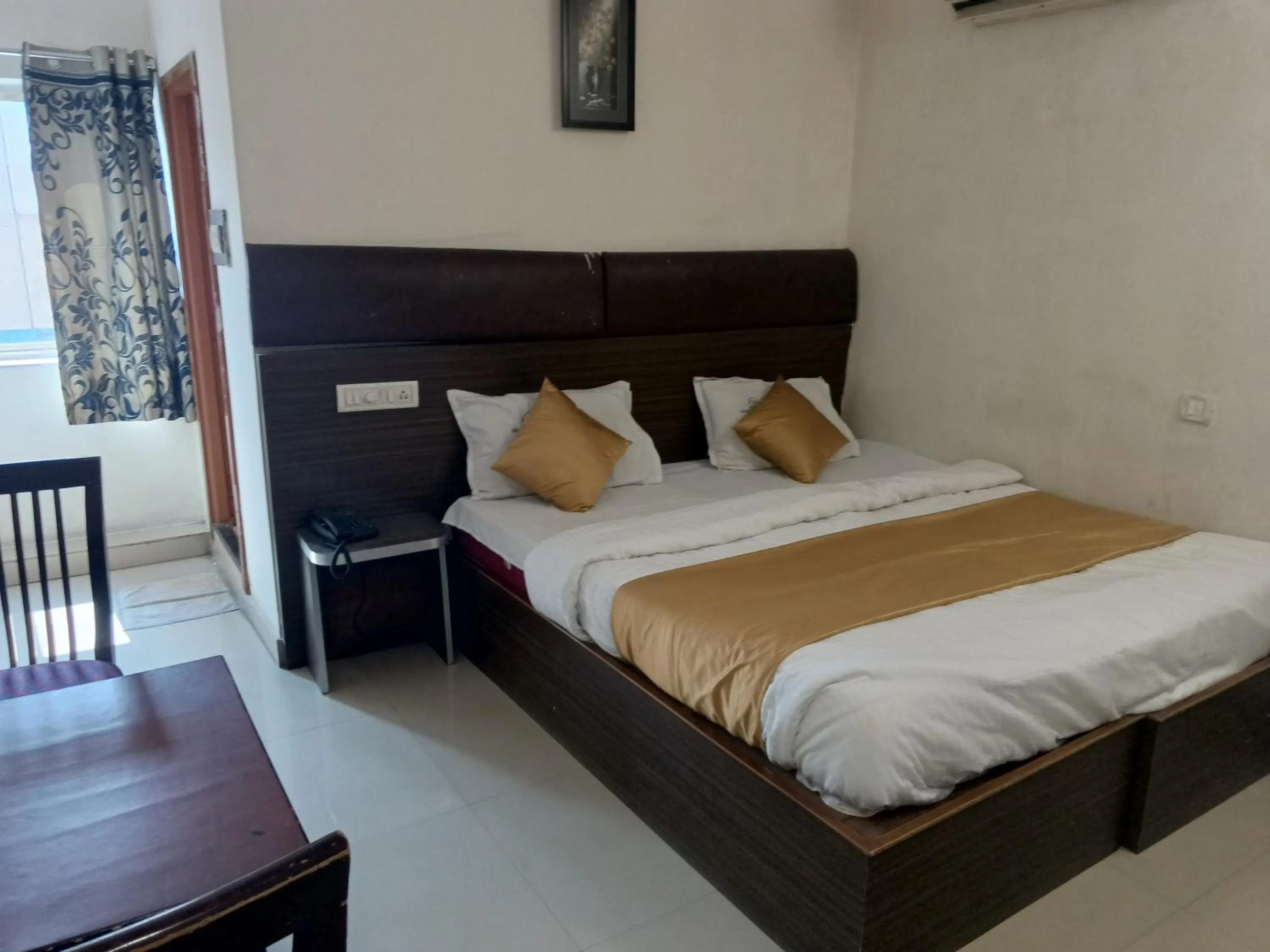 Bed in Hotel golden meridian