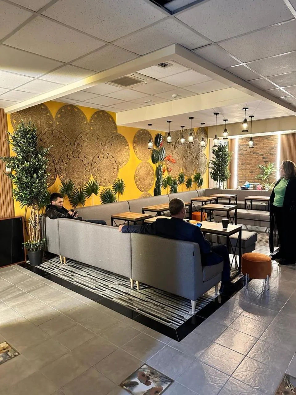 Seating area in Tropica Inn Hotel