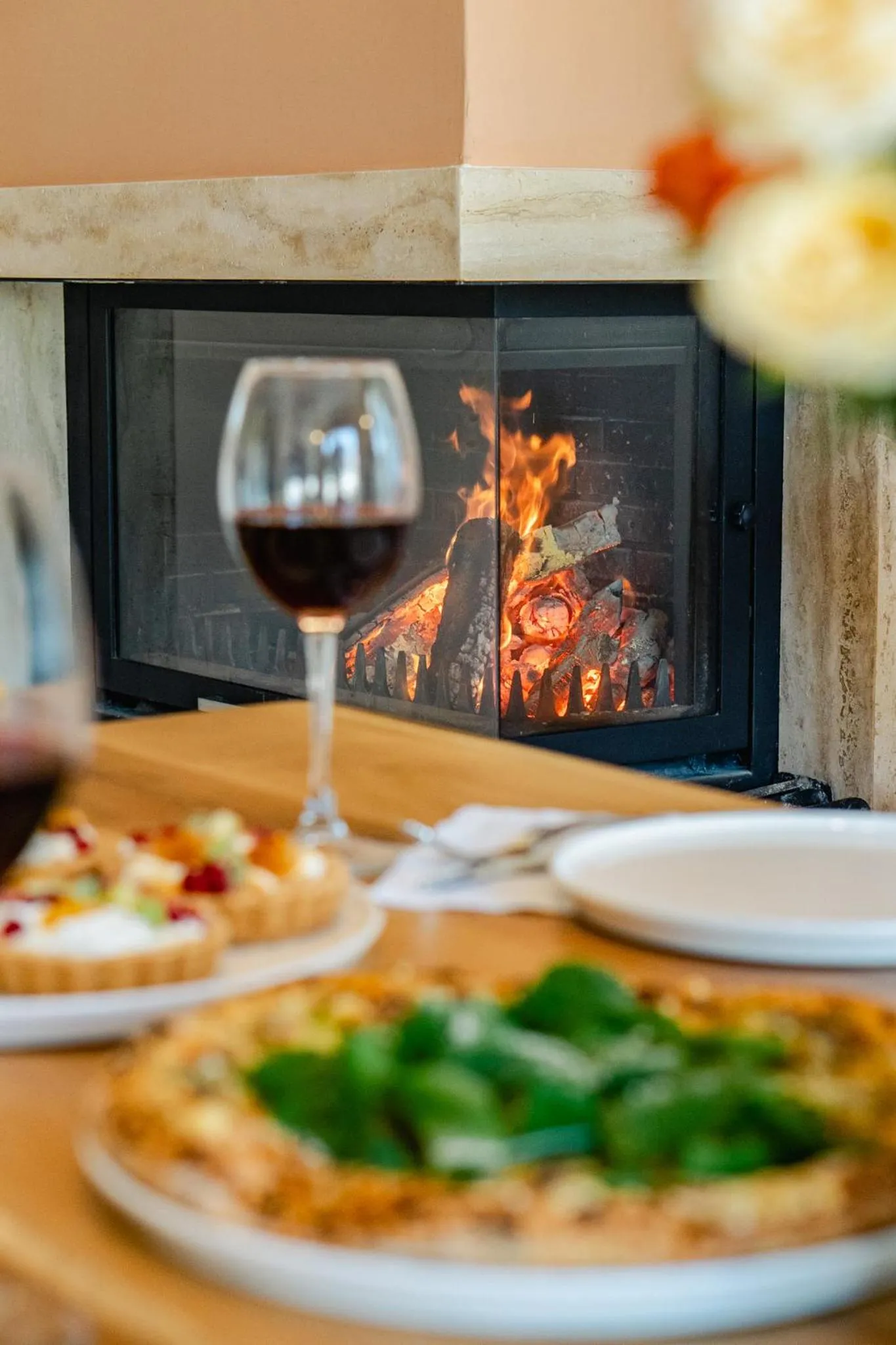 fireplace in Hane Cunda