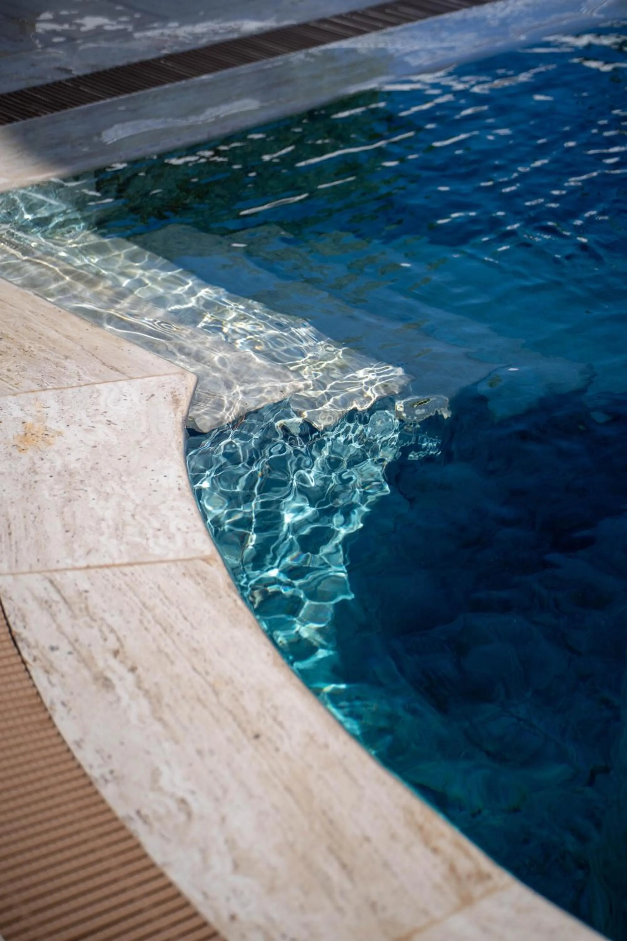 Swimming pool in Hane Cunda