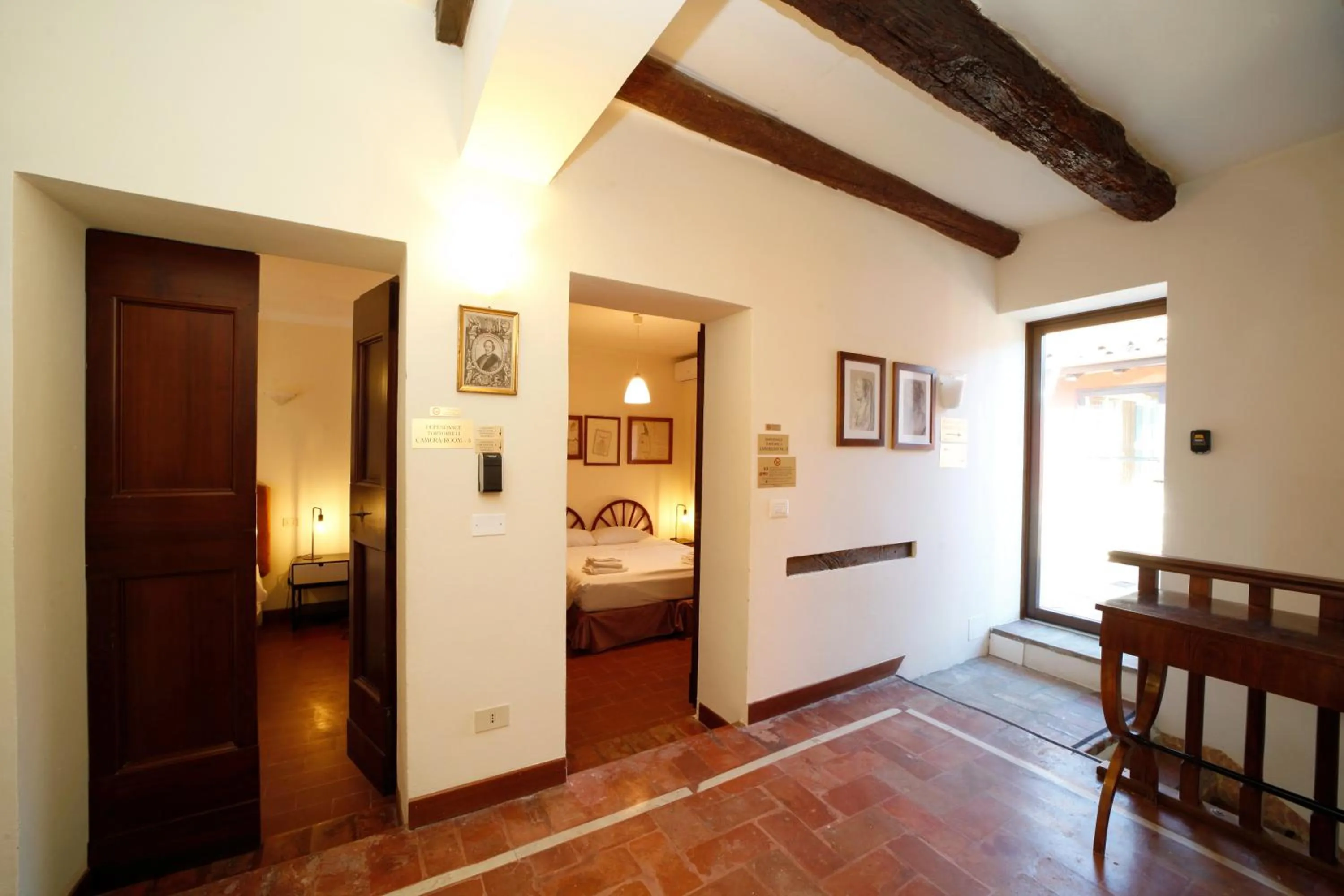 Bed in BolognaRoomscom - Ca' Palazzo