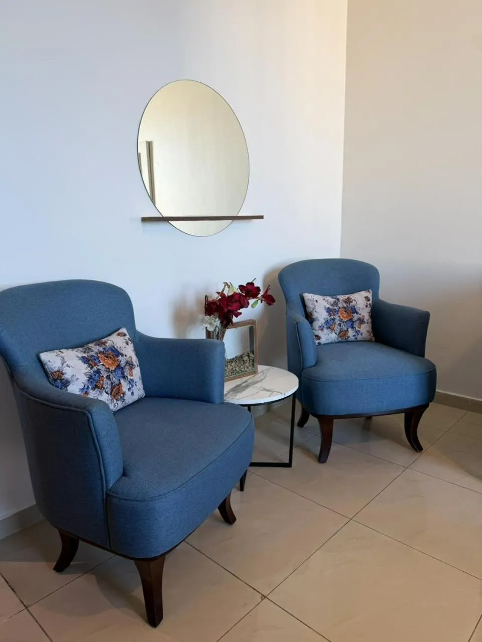 Living room in Ny Suites