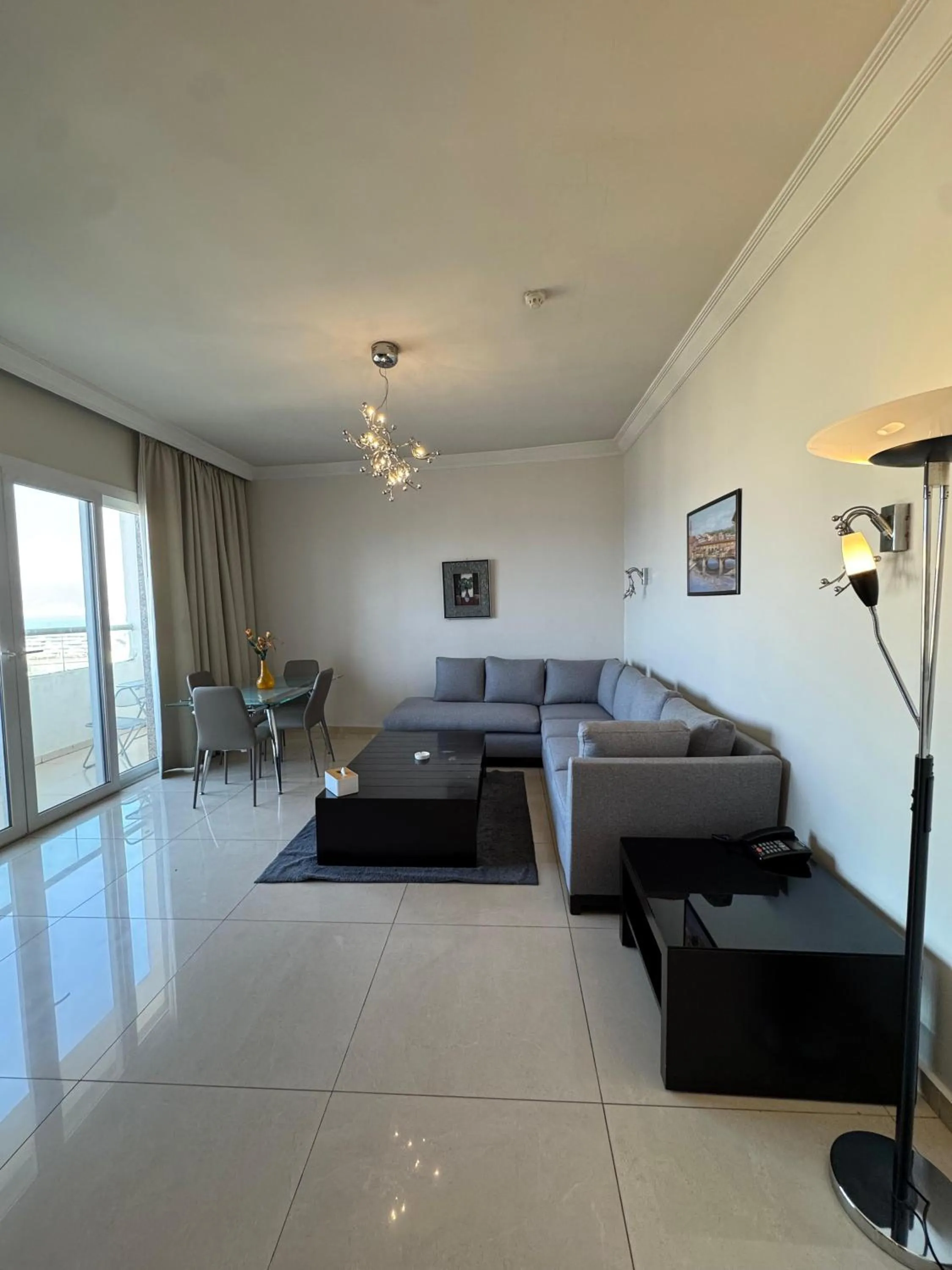 Living room in Ny Suites